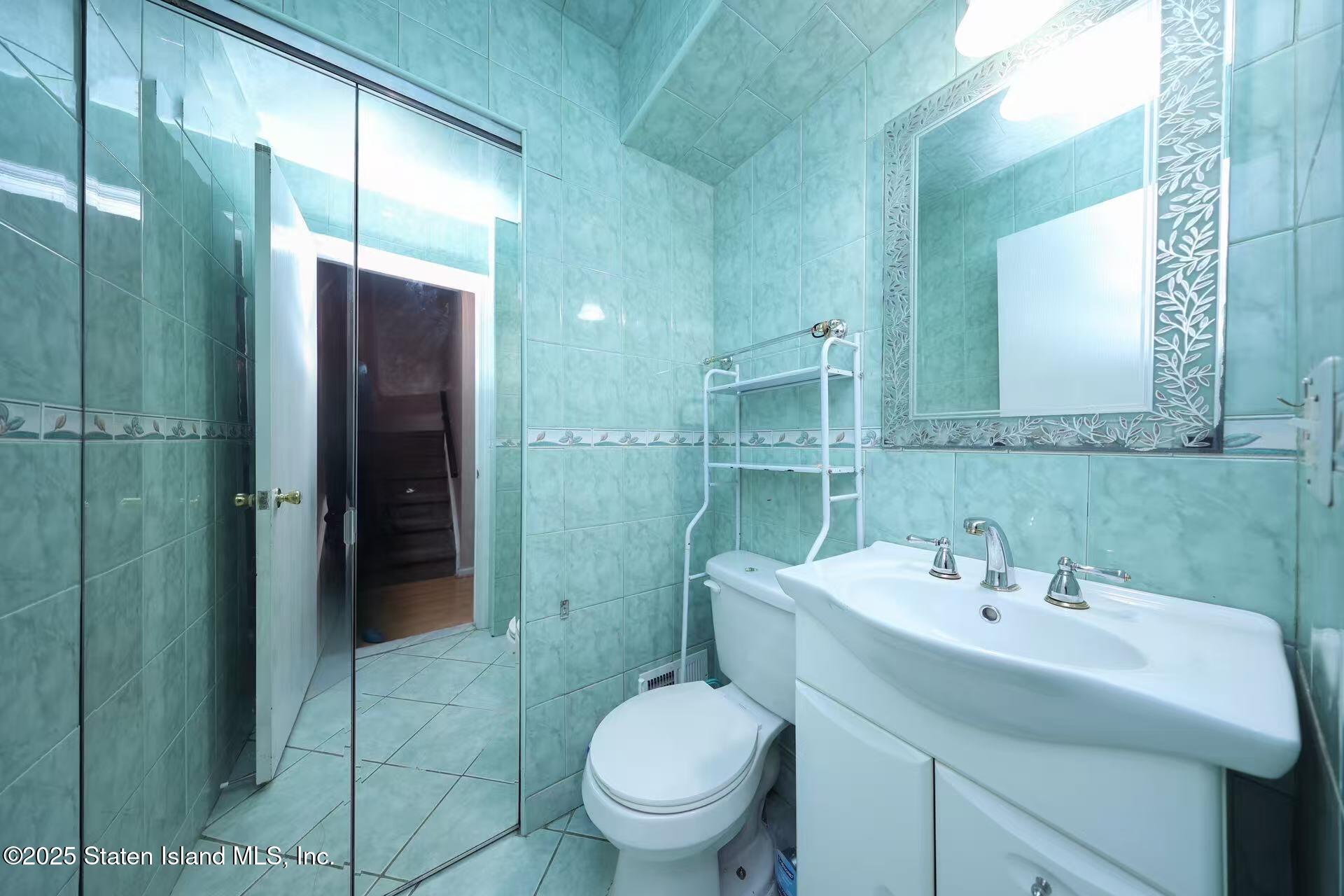 78 Emily Lane, Staten Island, NY, 10312 image 9