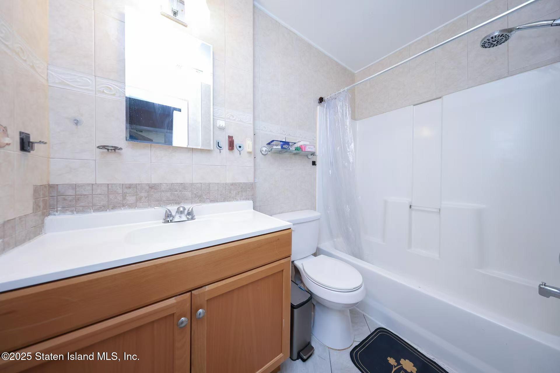 78 Emily Lane, Staten Island, NY, 10312 image 12