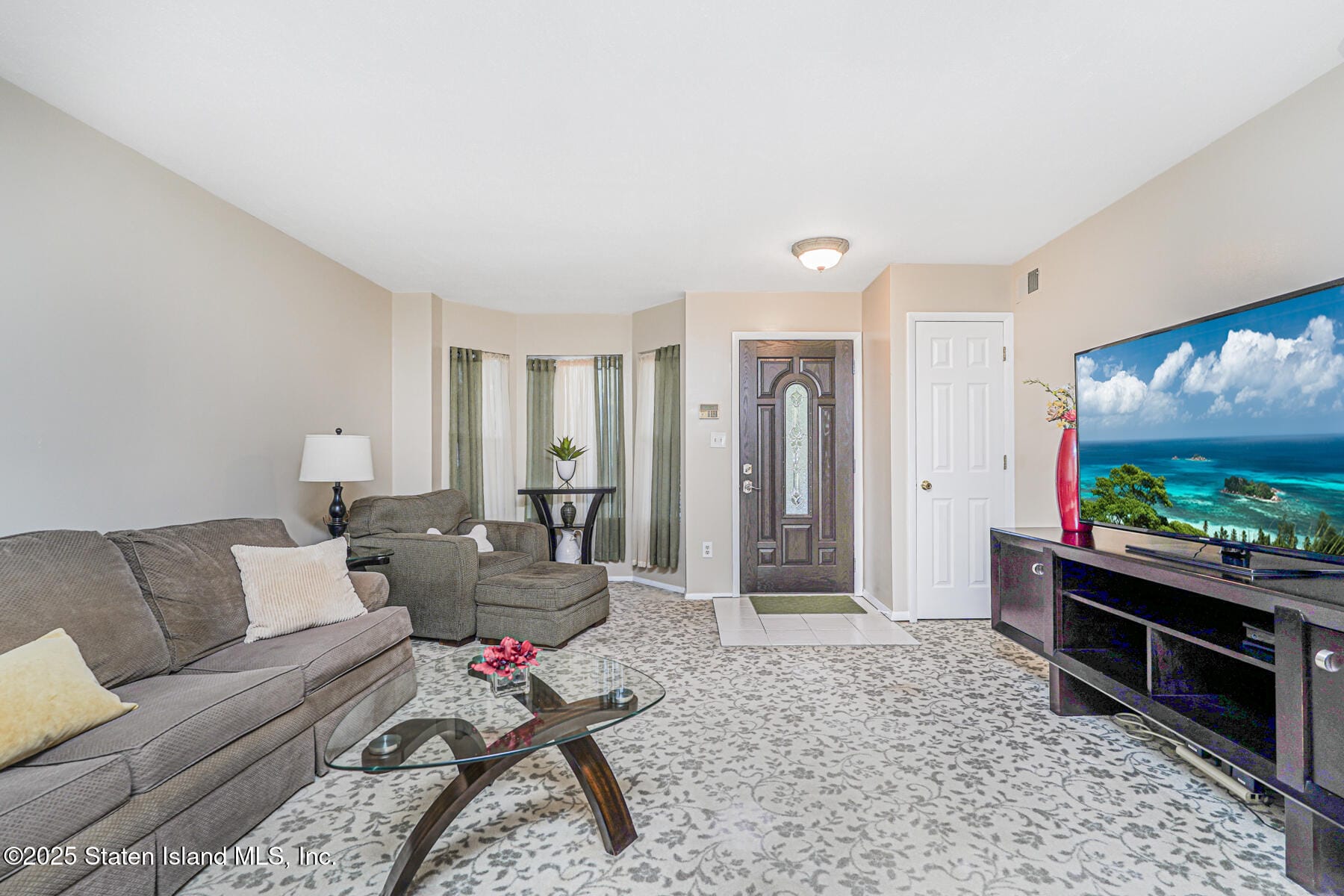 342 Chelsea Street Image 5