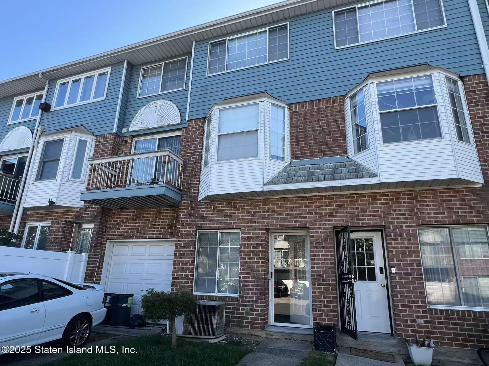 190 Monahan Avenue Image 1