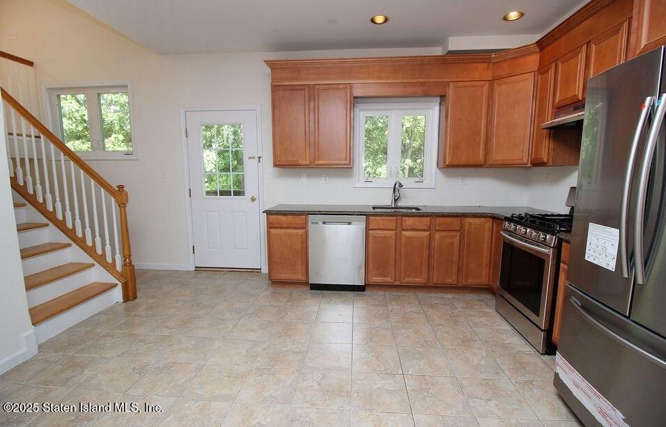 65 Gwenn Loop Image 5