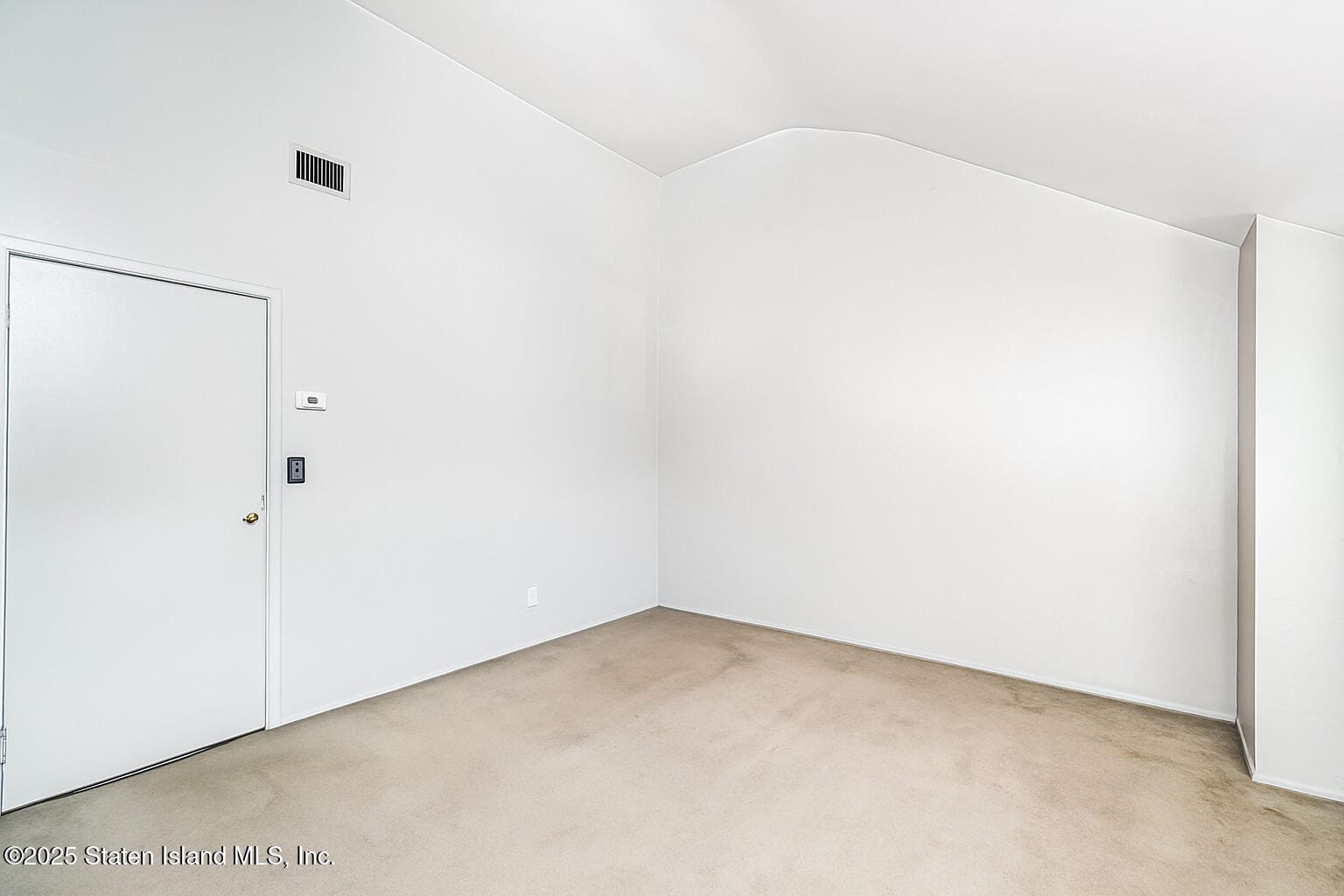 38 Beekman Circle, Staten Island, NY, 10312 image 24