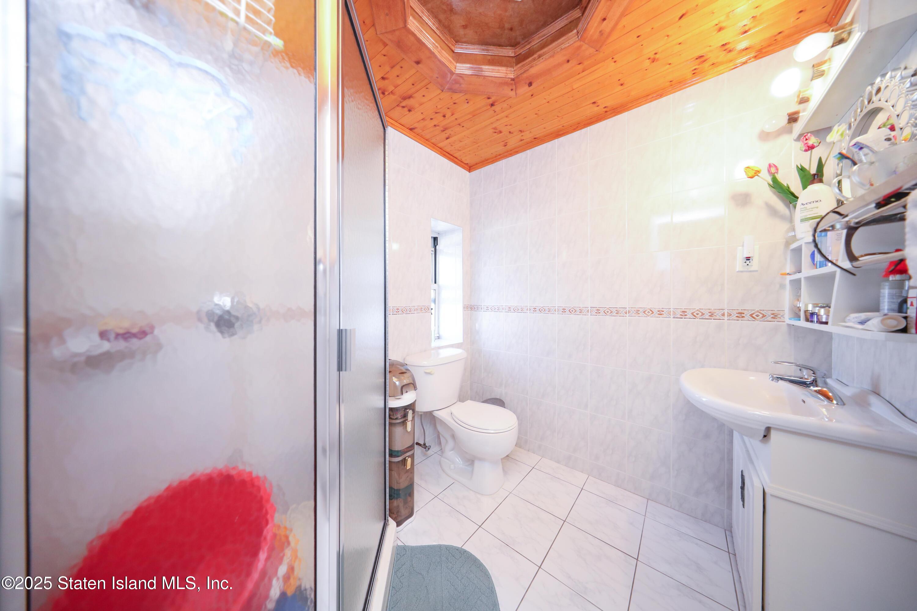 1820 73rd Street 3a Image 3