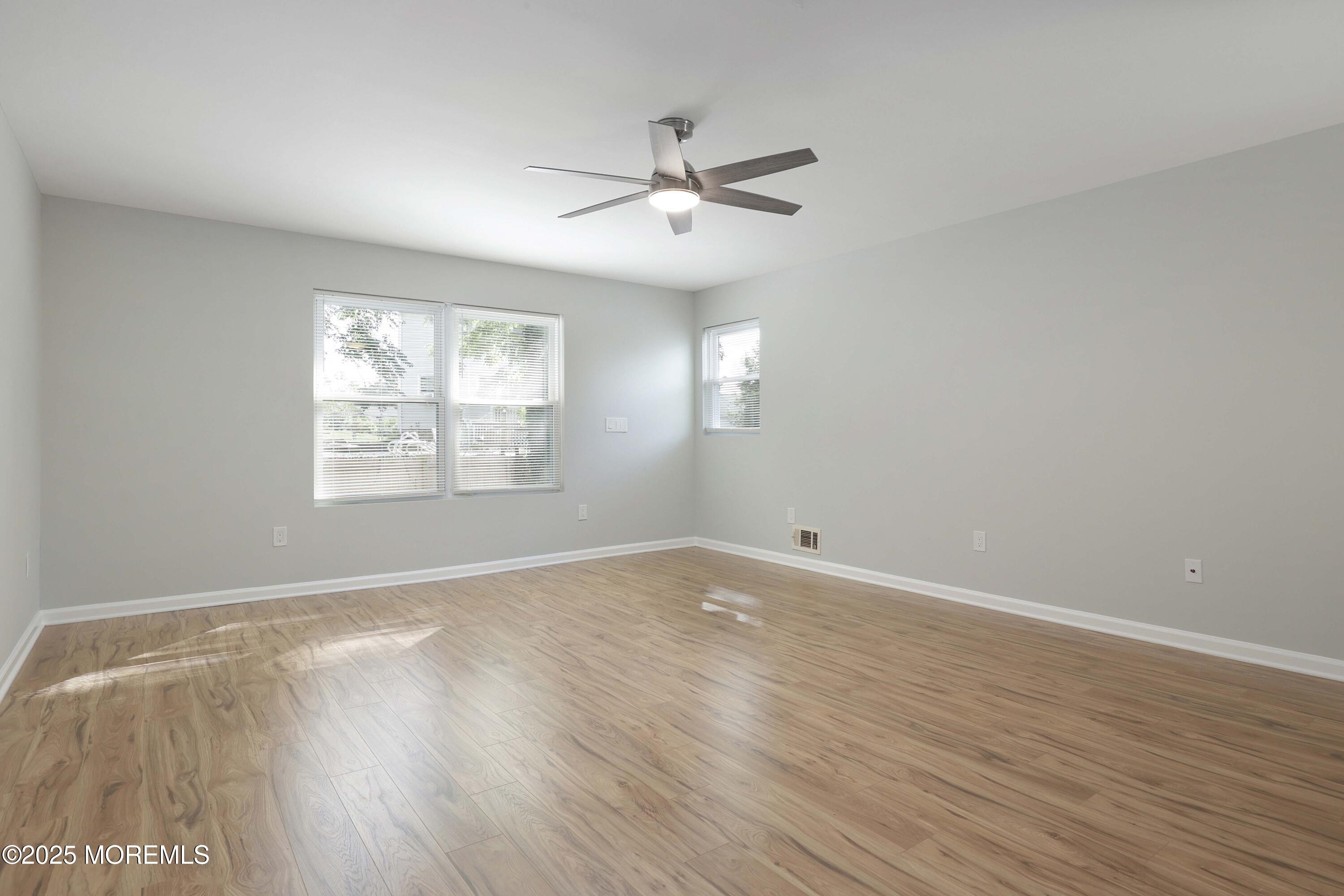 811 Shore Concourse, Keyport, NJ, 07735 image 22