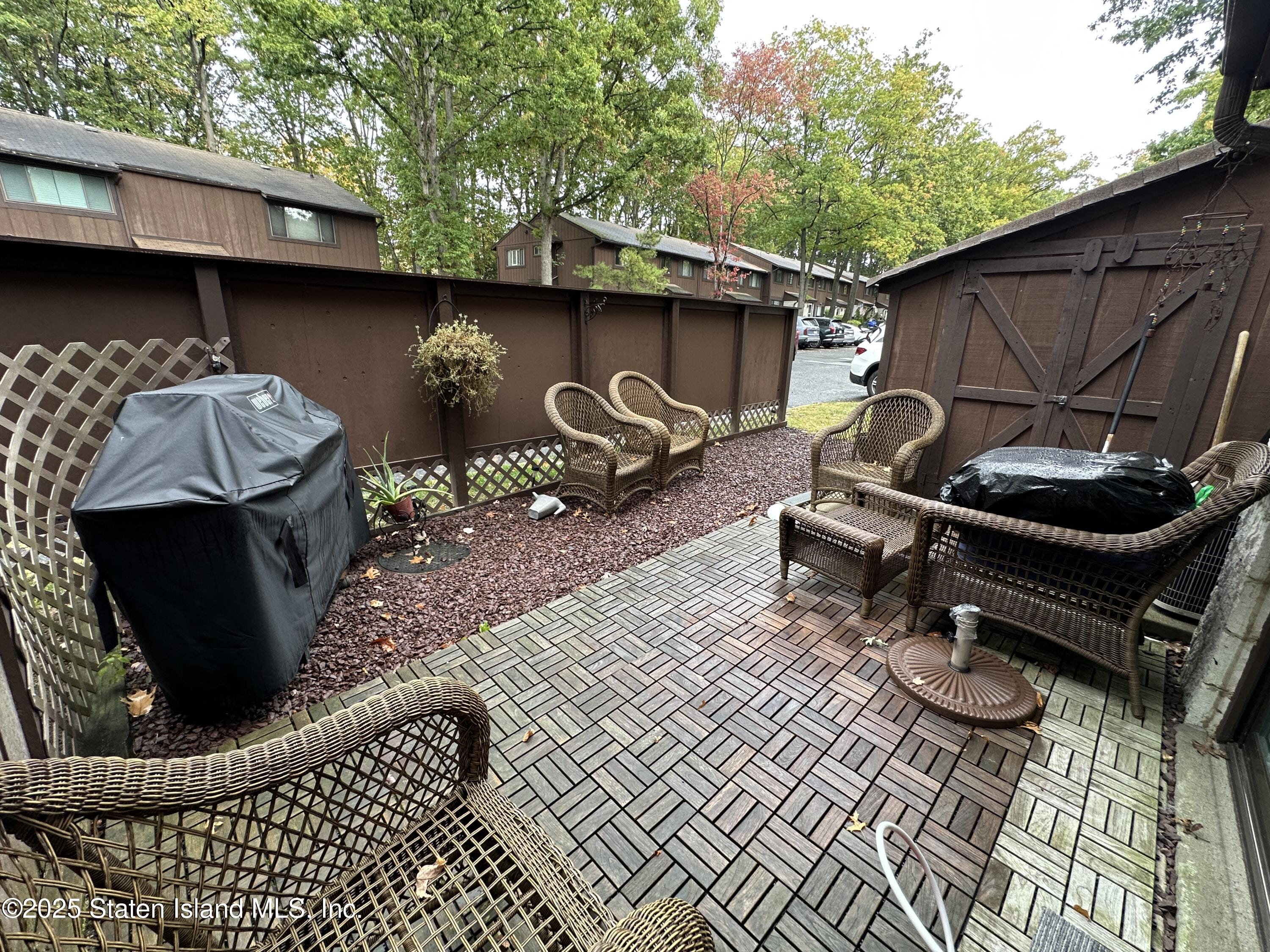 51 Rumson Road Image 2