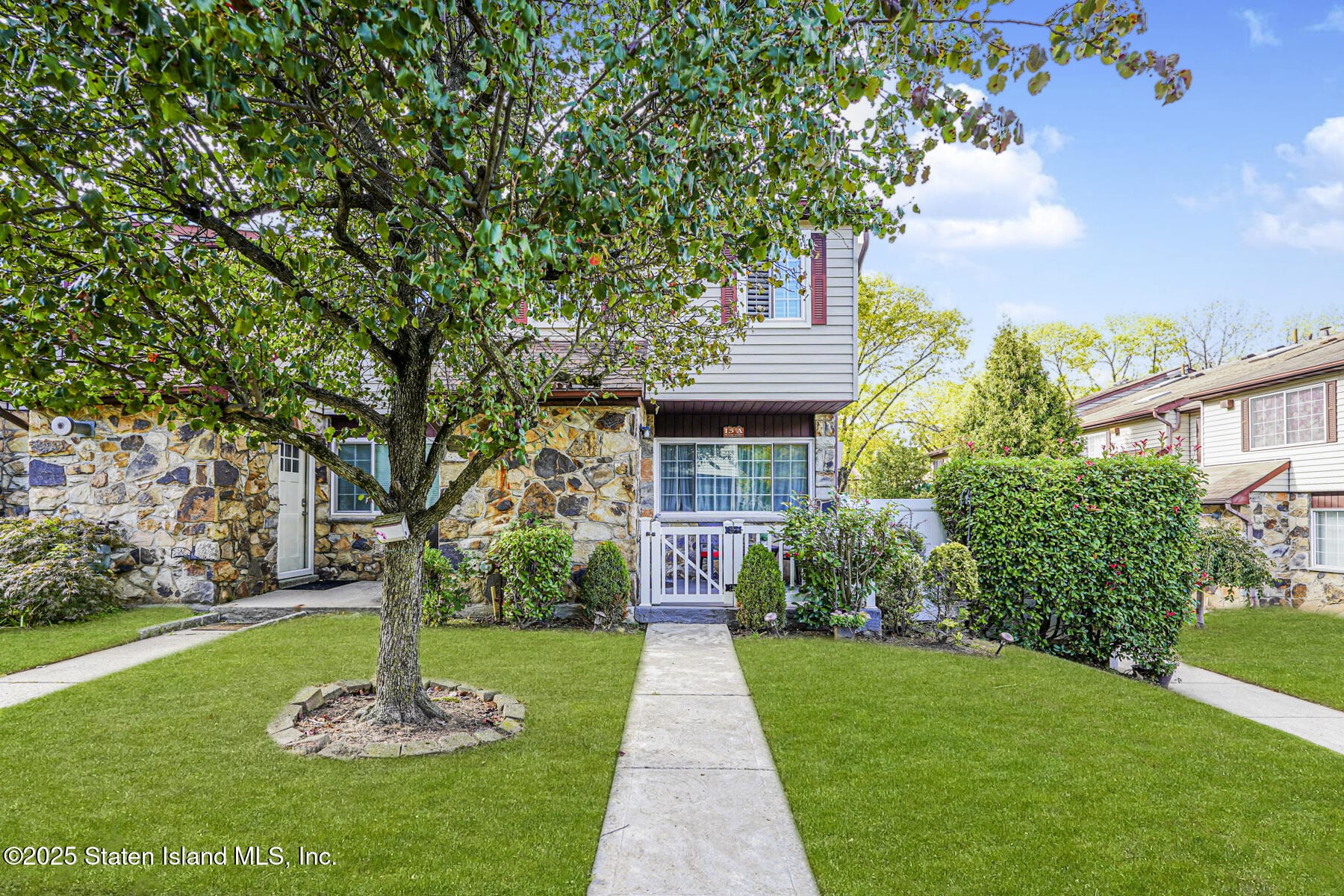 15 Fuller Court A Image 2