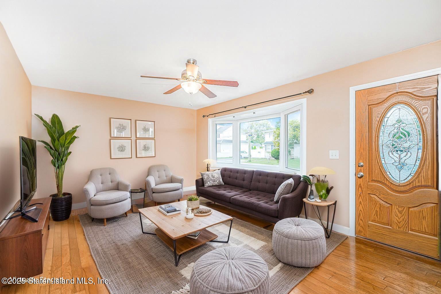 504 Falcon Avenue Image 4