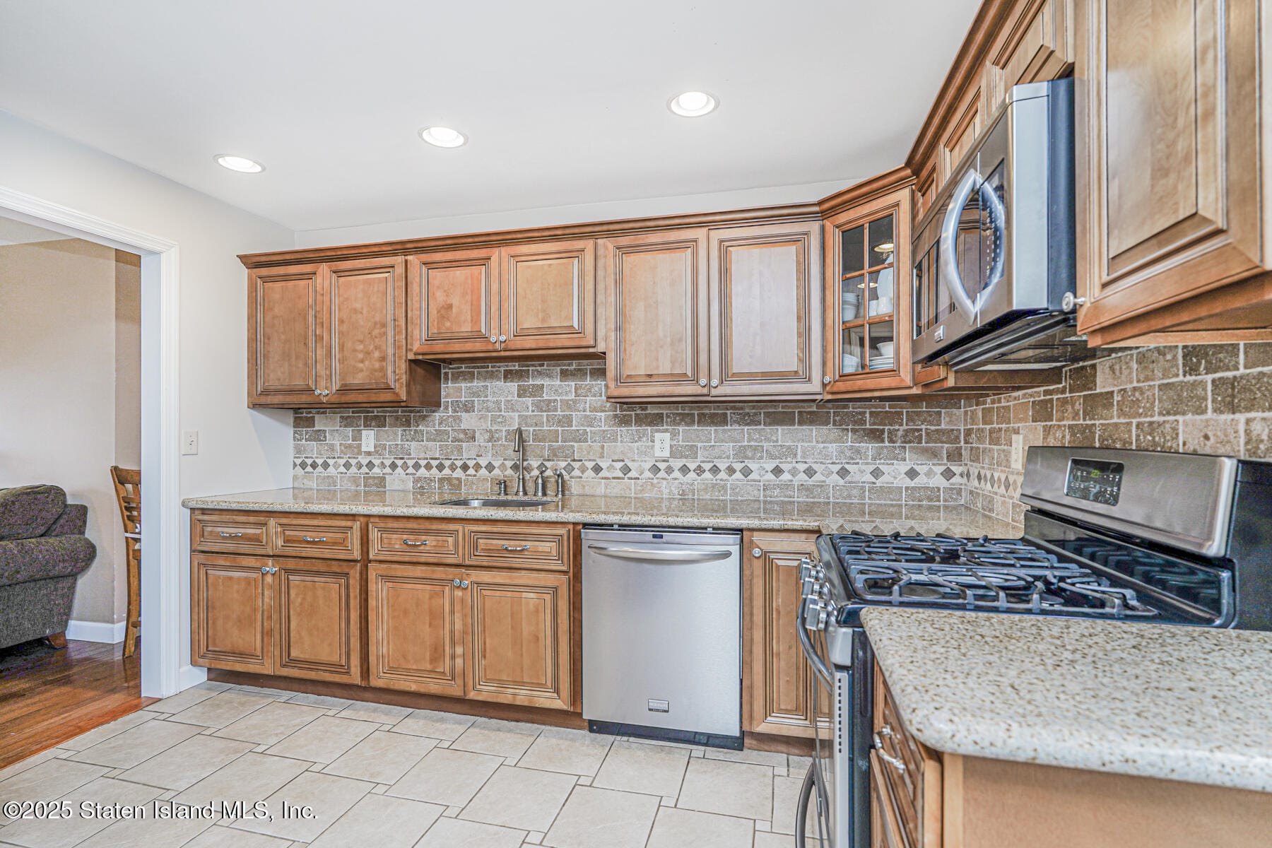 504 Falcon Avenue, Staten Island, NY, 10306 image 10