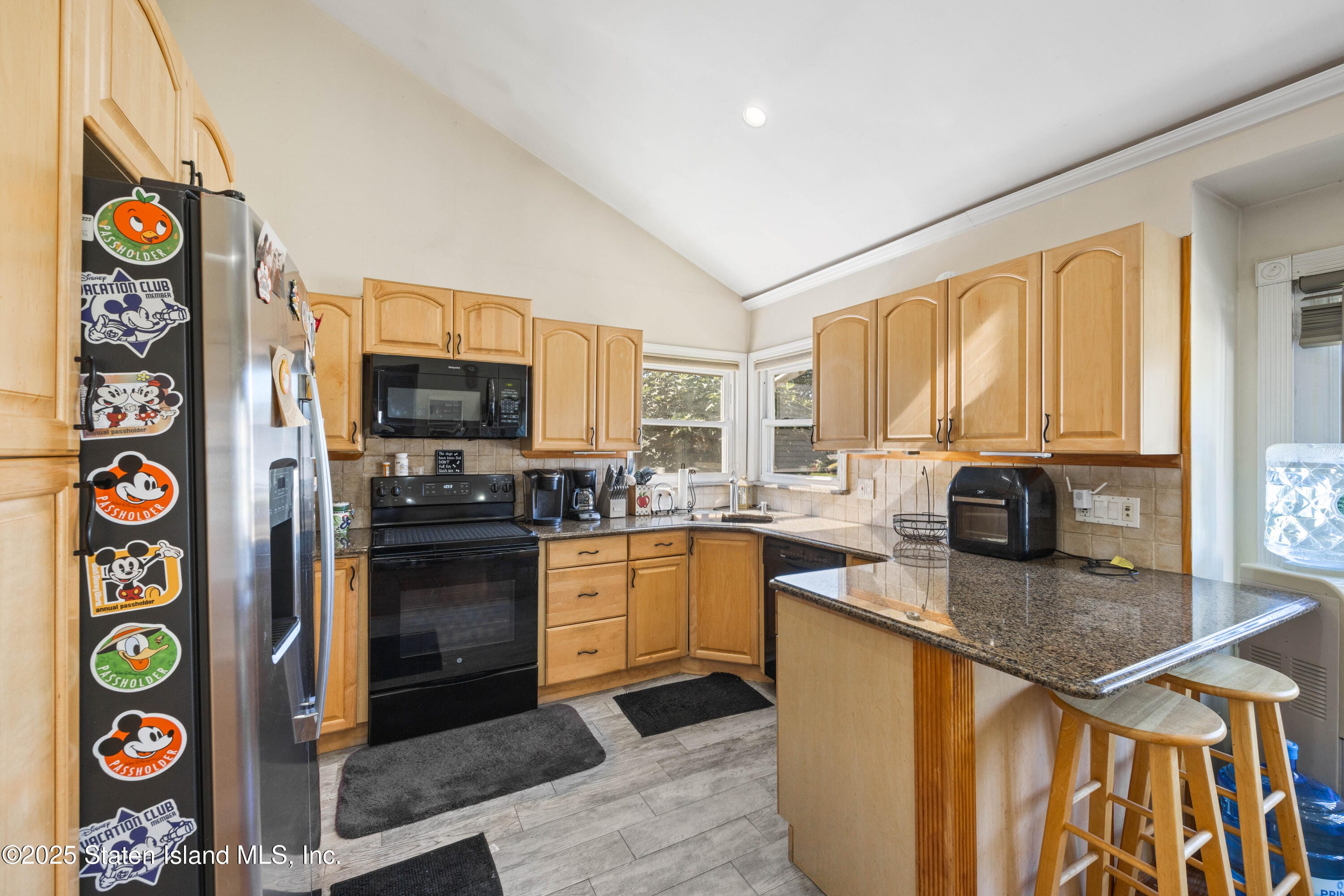 861 Maple Lane, Hempstead, NY, 11575 image 8