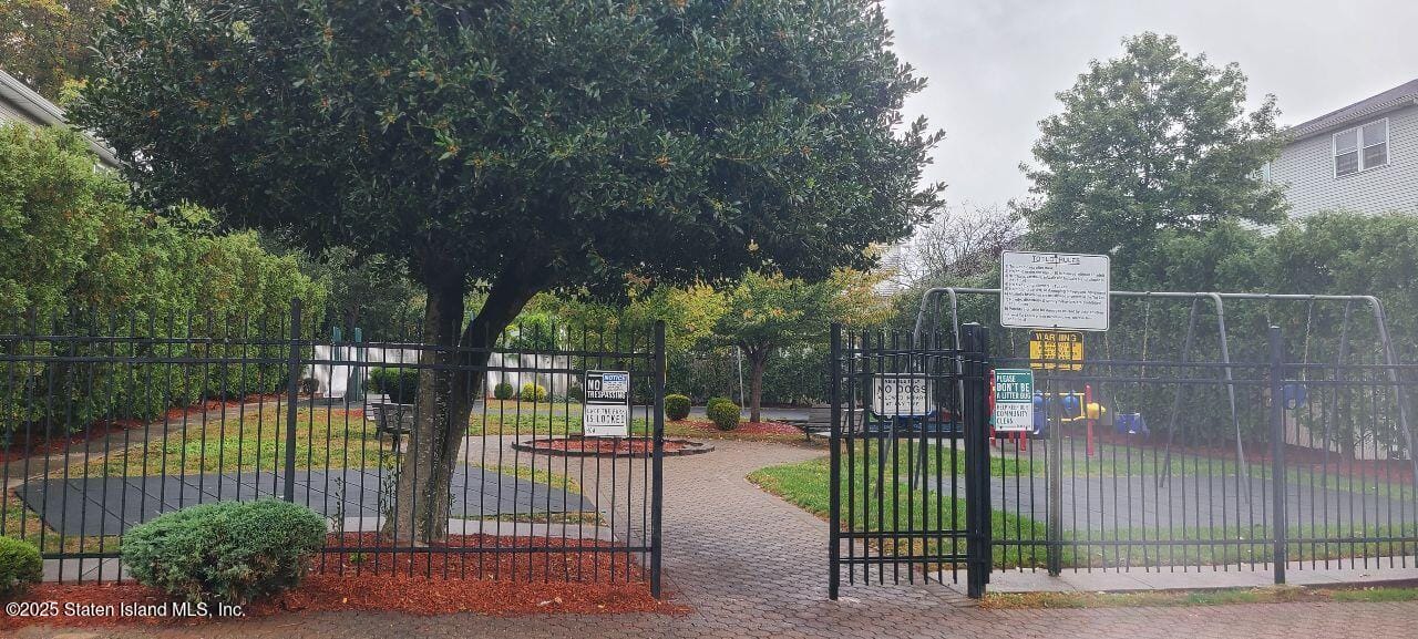 34 Lorraine Loop, Staten Island, NY, 10309 image 32