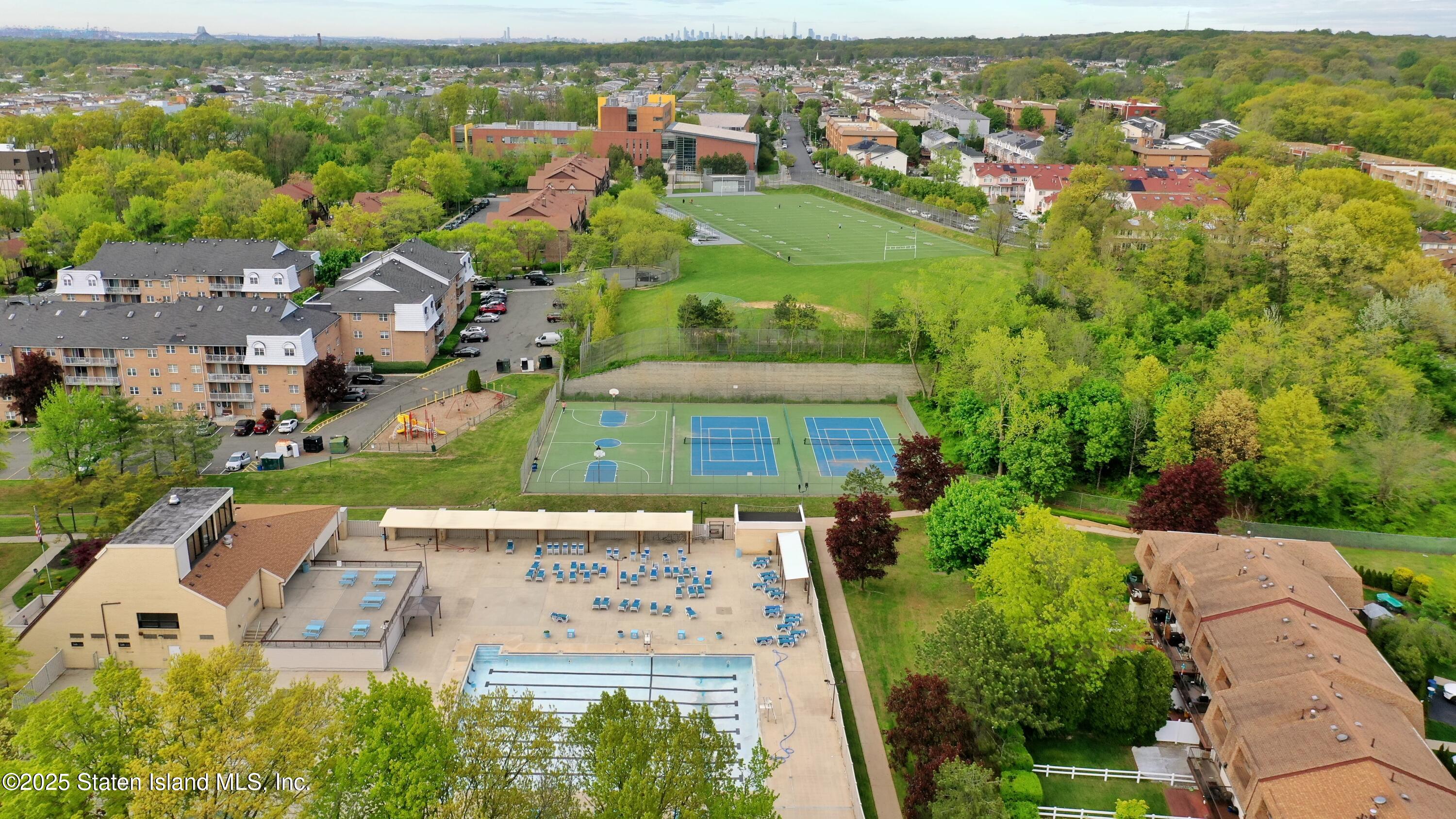 463 Windham Loop, Staten Island, NY, 10314 image 22