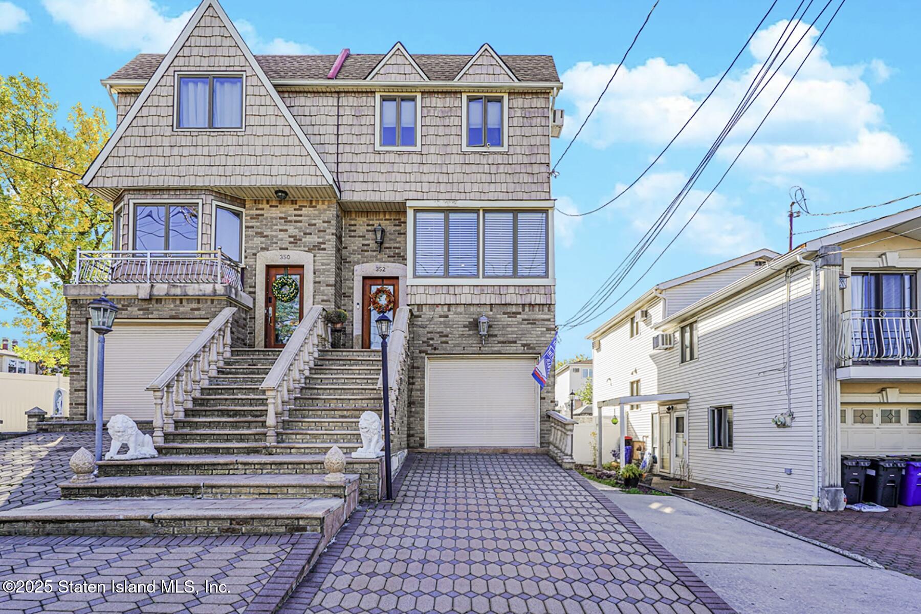 352 Grantwood Avenue Image 2