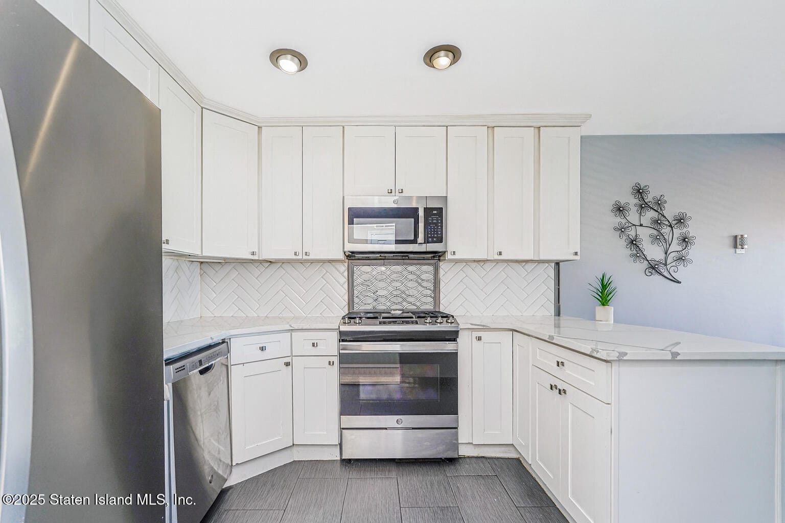 352 Grantwood Avenue, Staten Island, NY, 10312 image 8