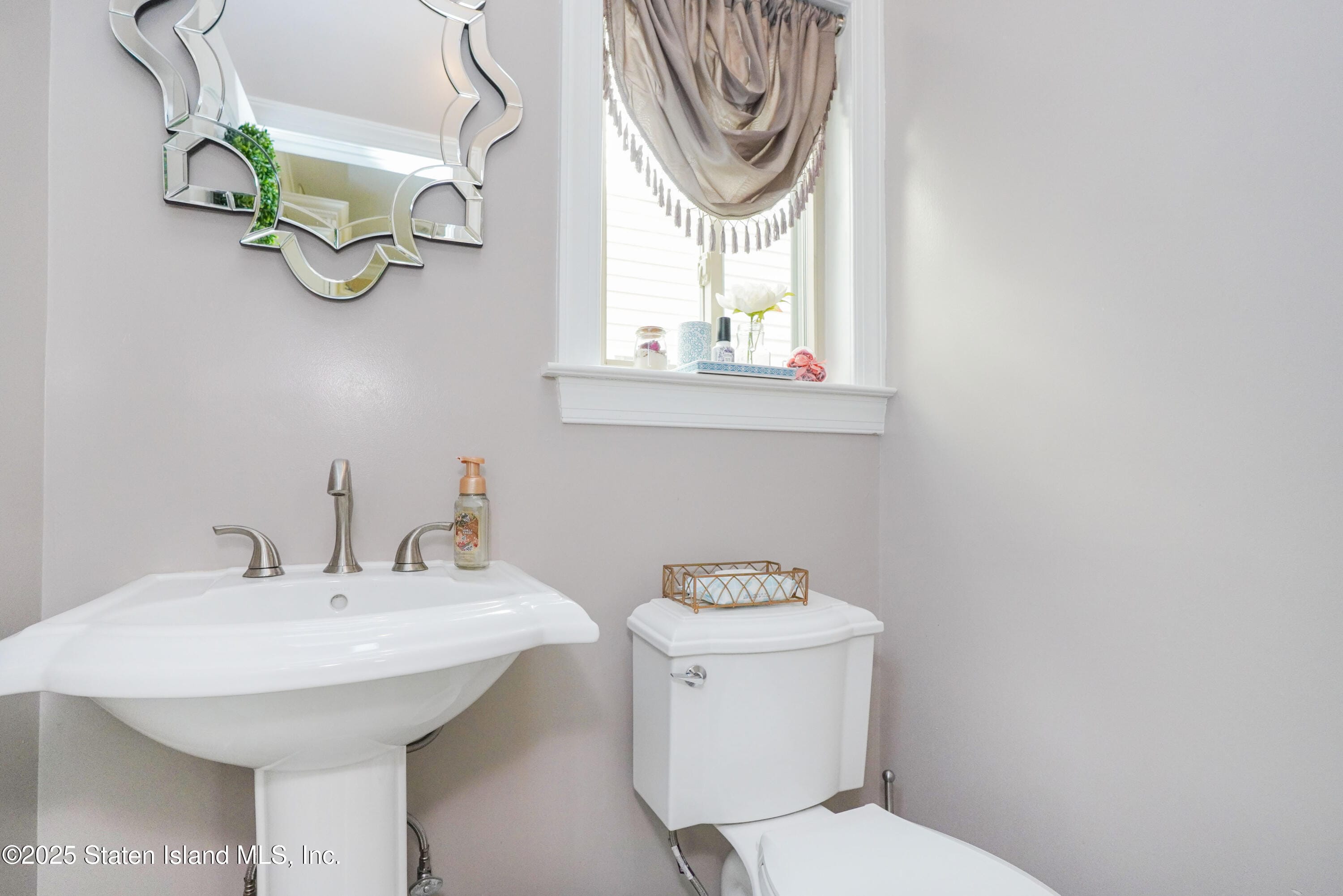 152 Burke Ave, Staten Island, NY, 10314 image 6