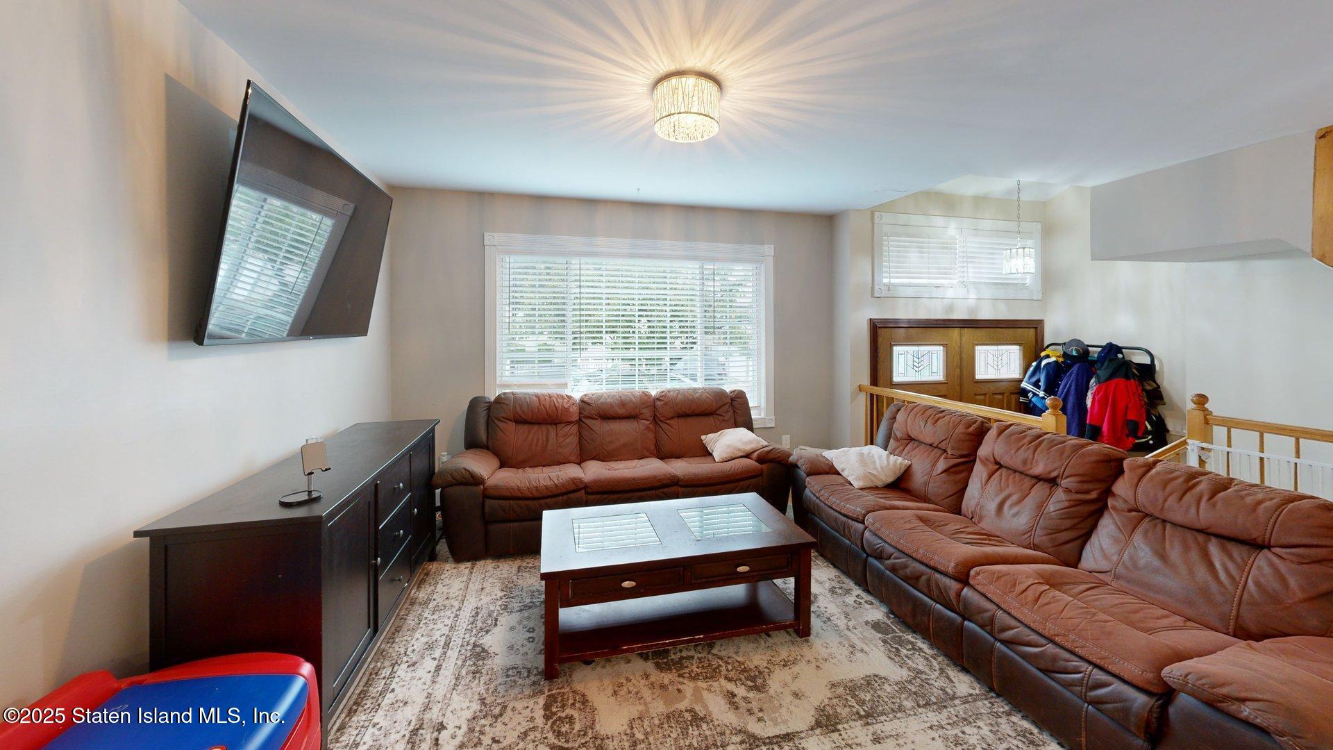 47 Lisbon Place, Staten Island, NY, 10306 image 6