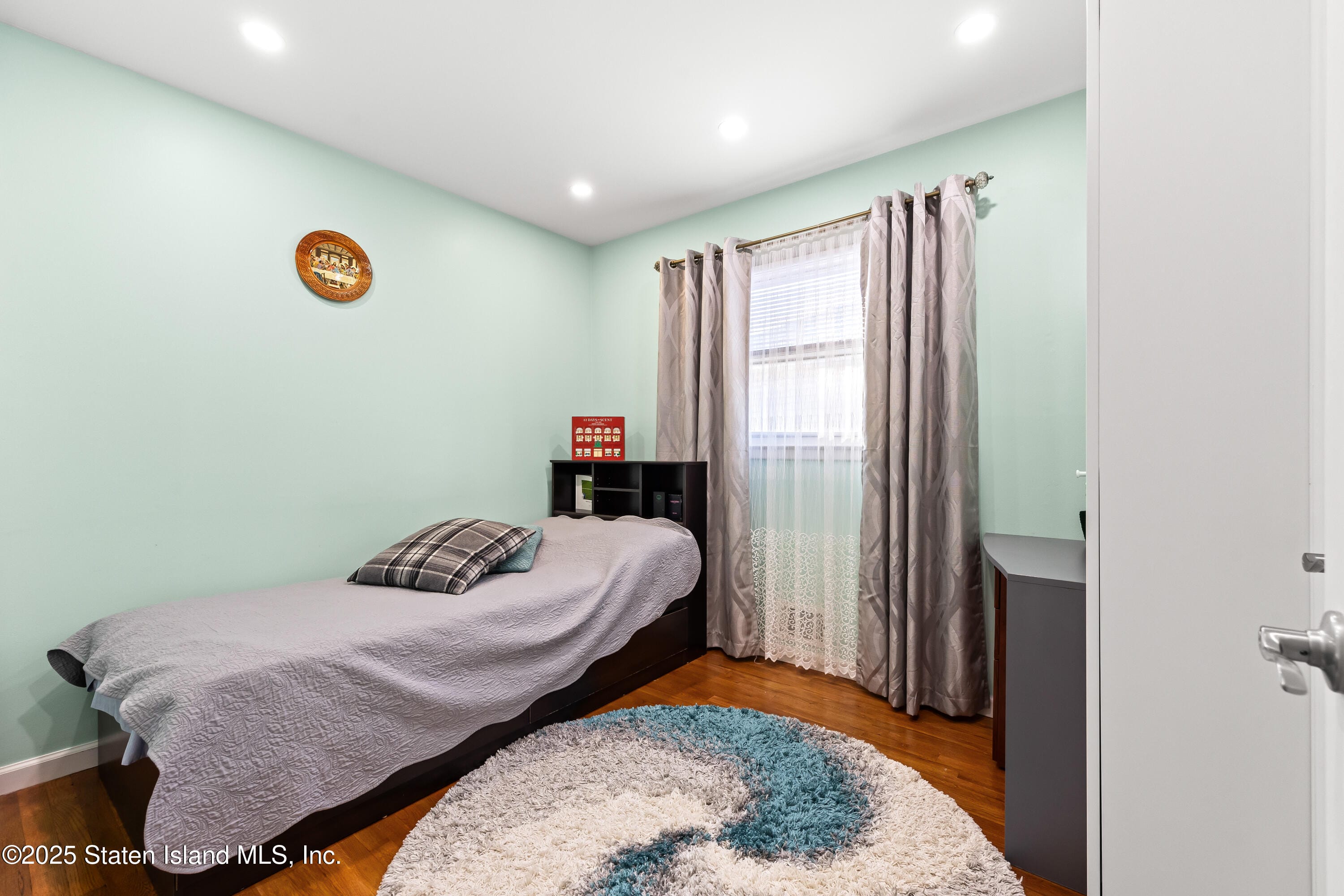 445 Beach Road, Staten Island, NY, 10312 image 14