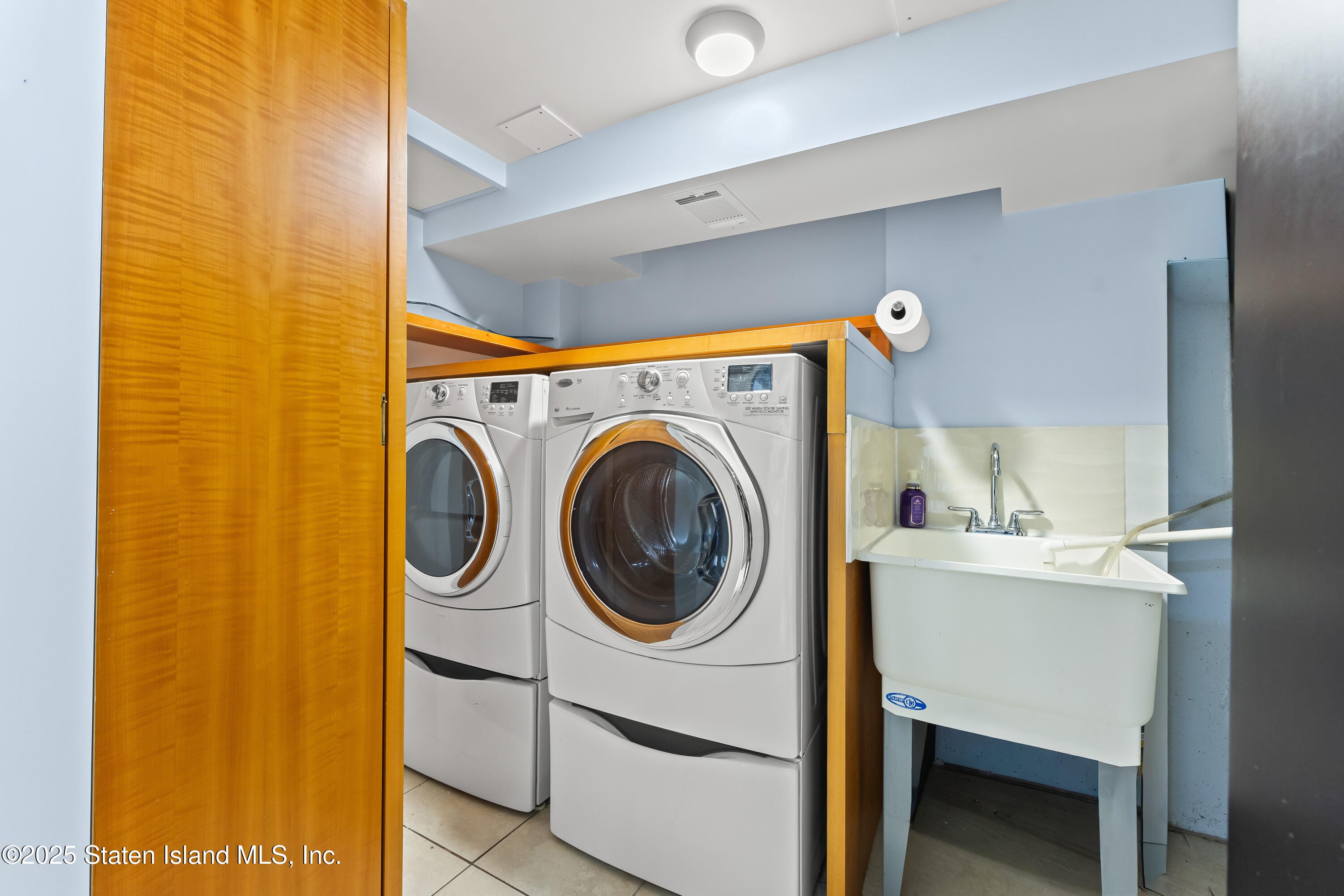 445 Beach Road, Staten Island, NY, 10312 image 23