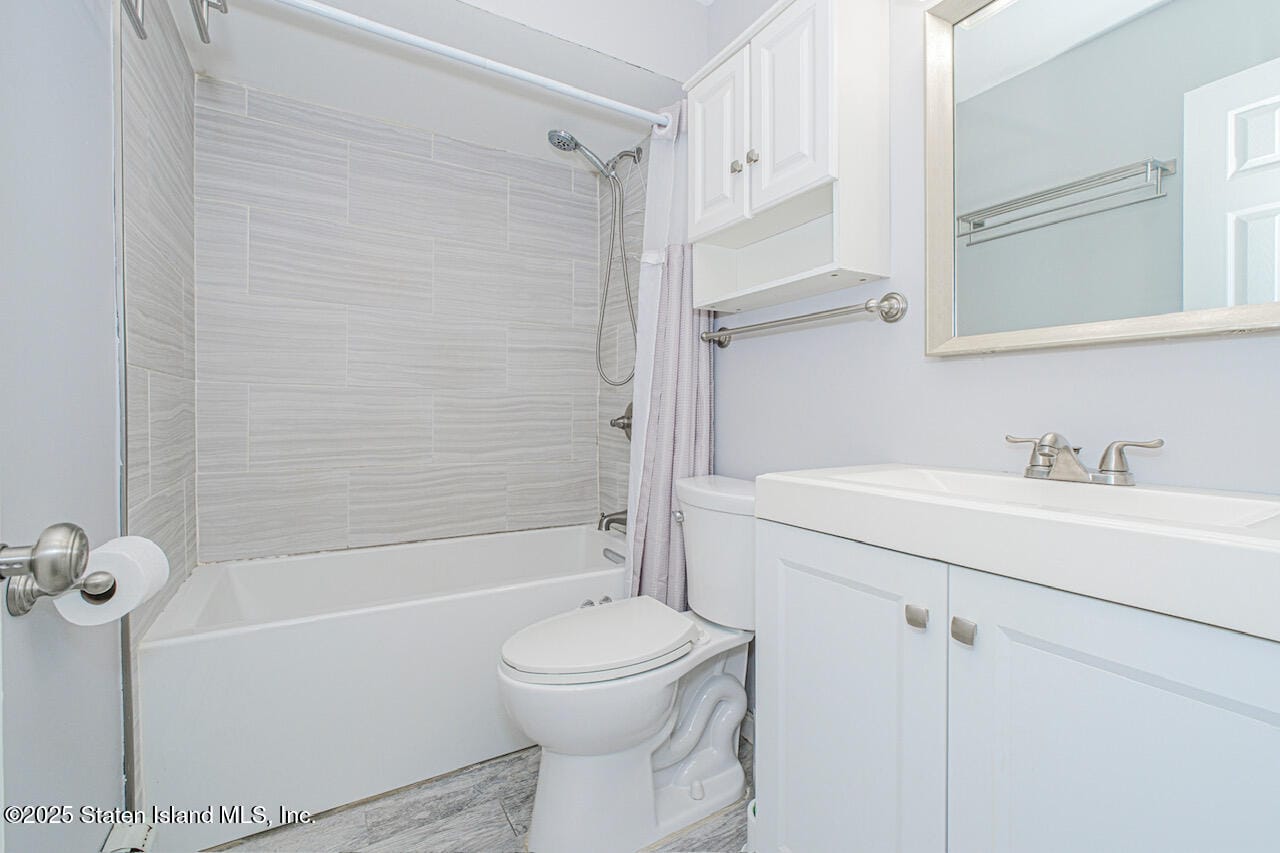 60 Lamped Loop, Staten Island, NY, 10314 image 11