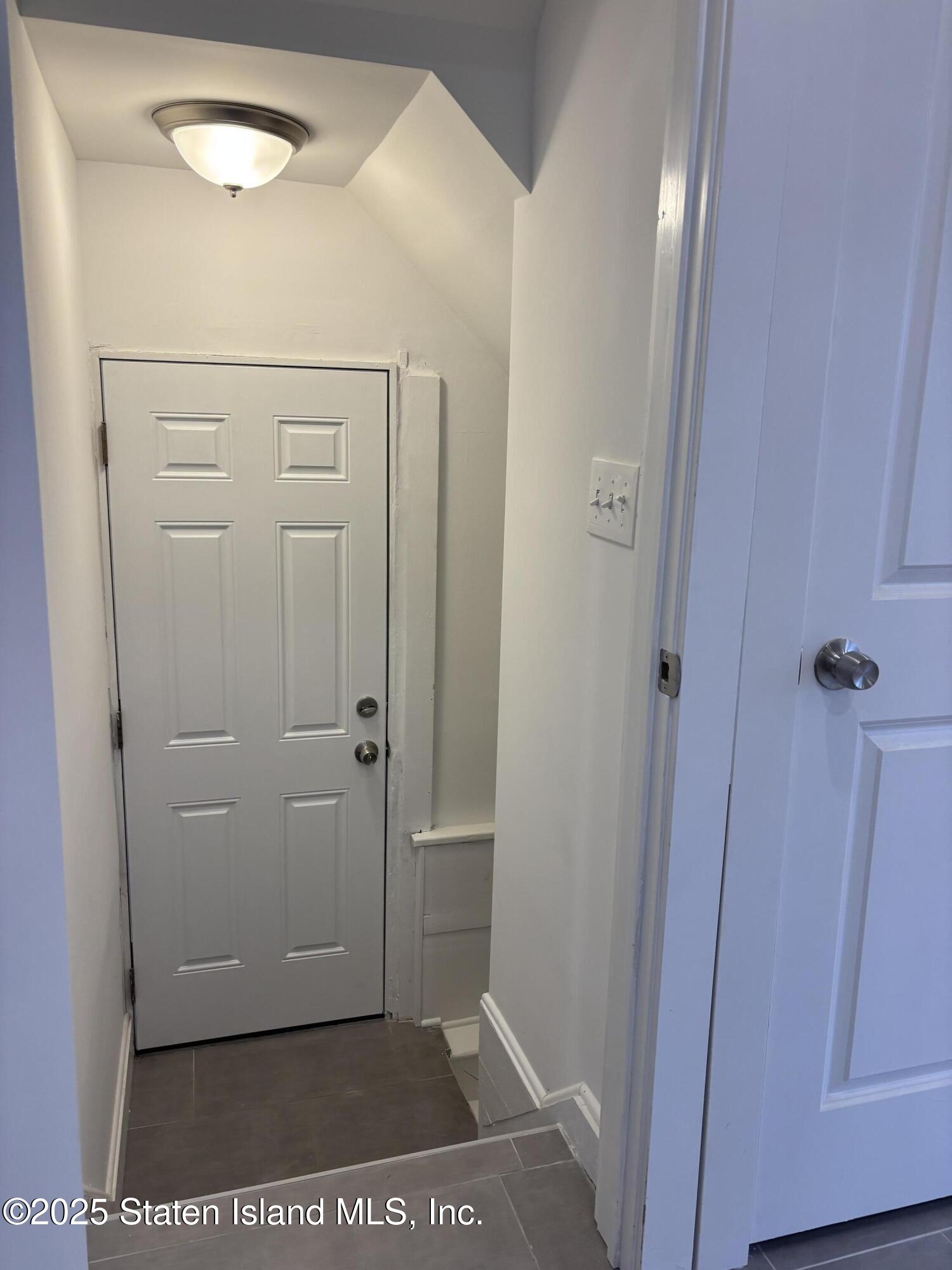 677 Bement Avenue, Staten Island, NY, 10310 image 25