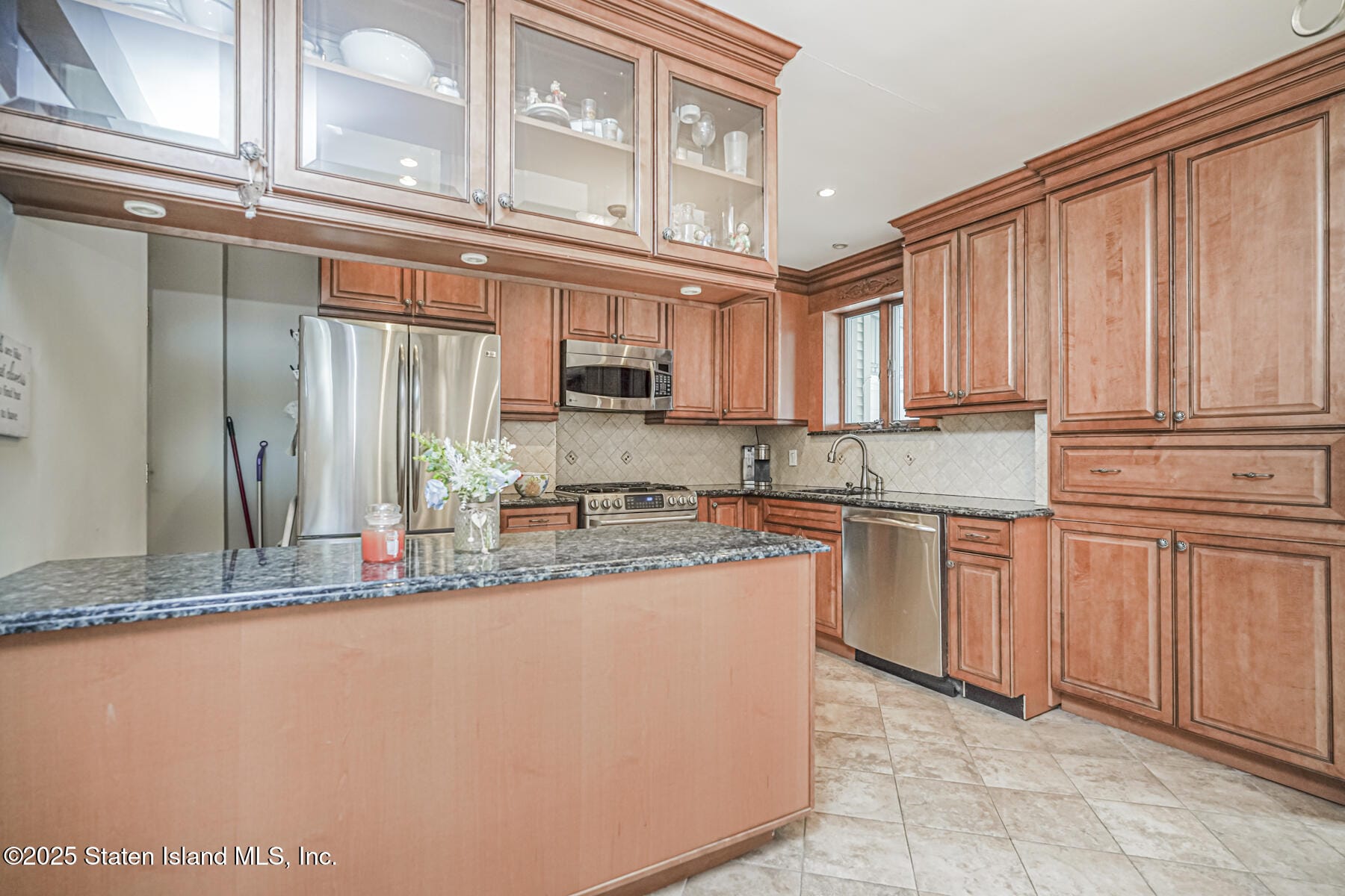 8907 16th Avenue Image 5