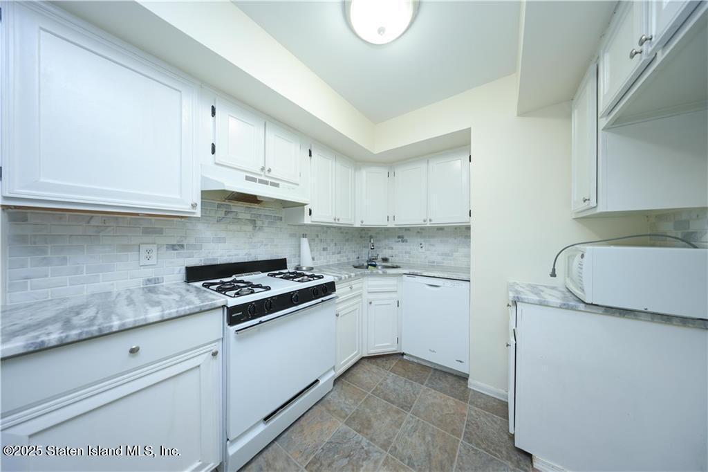 26 Gardenia Lane 95, Staten Island, NY, 10314 image 8