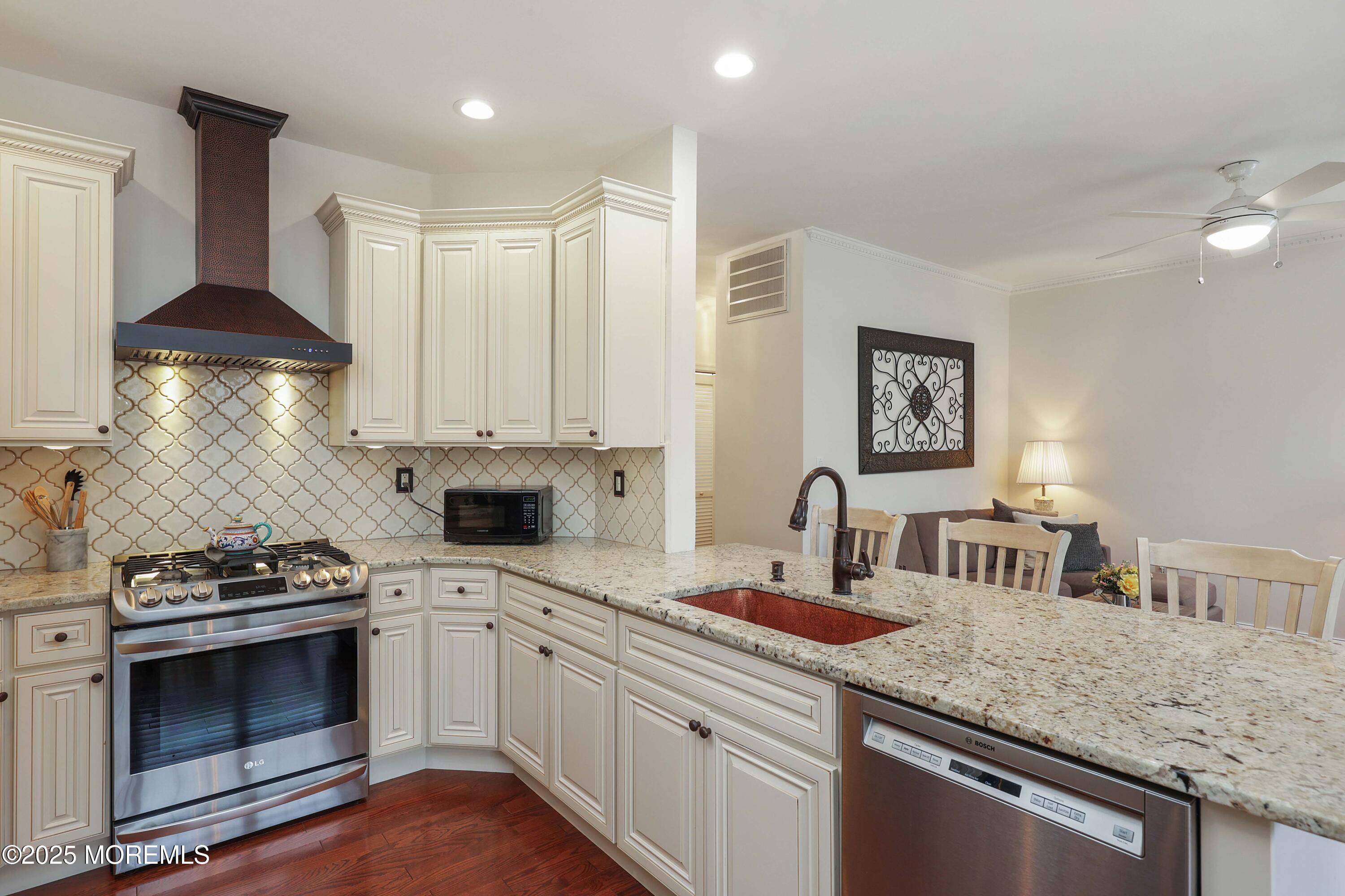 16 Kensington Pass, Colts Neck, NJ, 07722 image 12