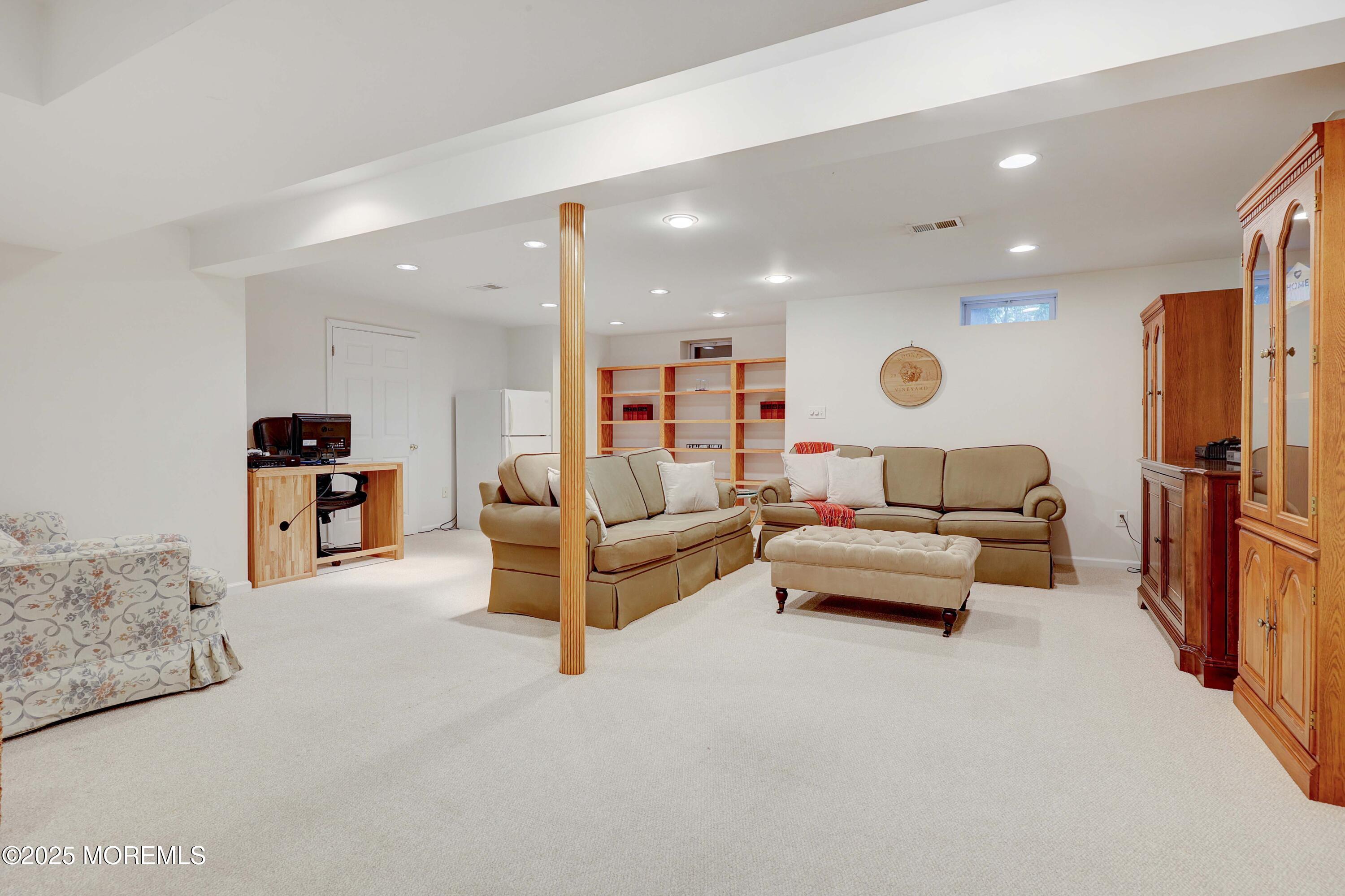 16 Kensington Pass, Colts Neck, NJ, 07722 image 33