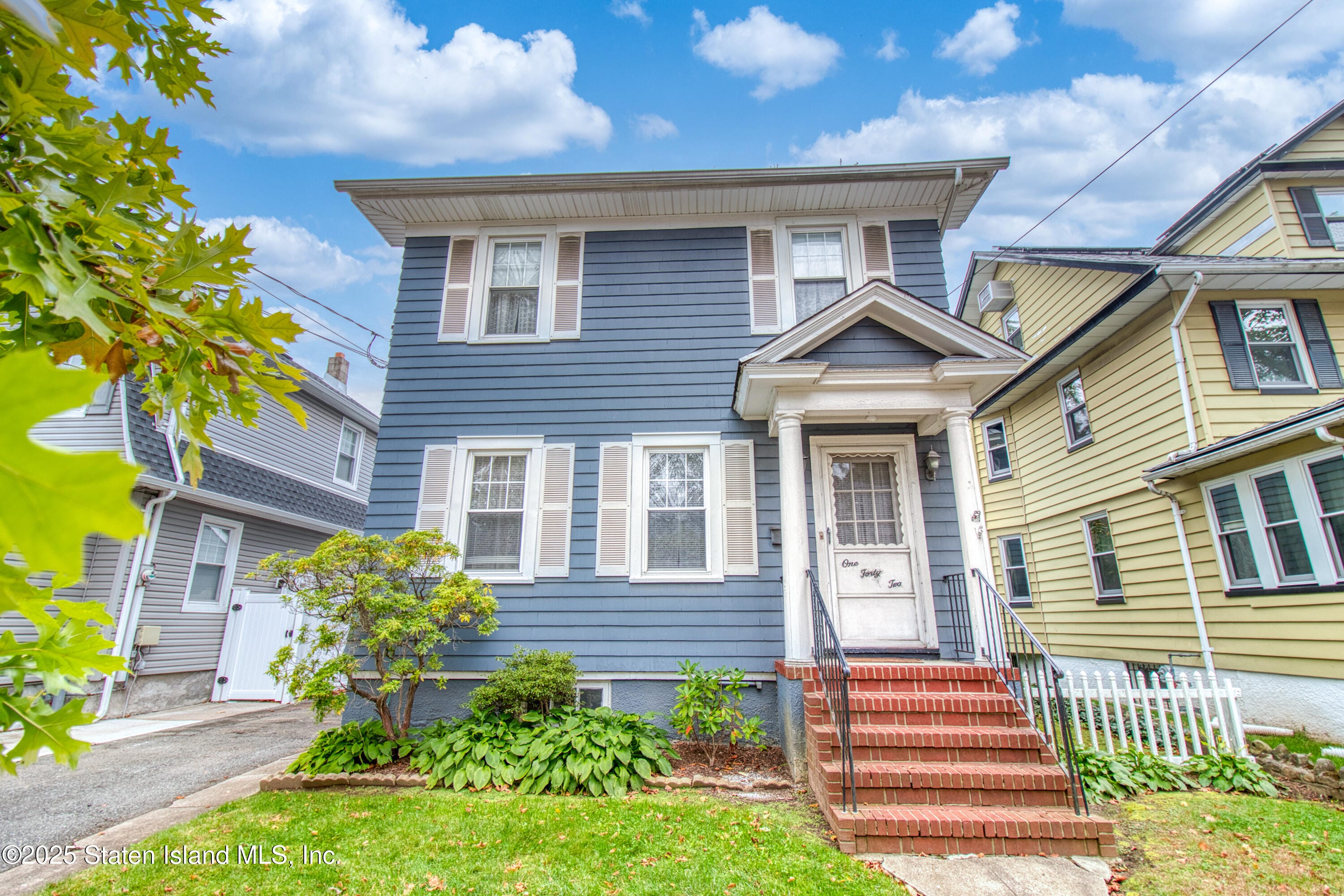 142 Margaretta Court Image 1