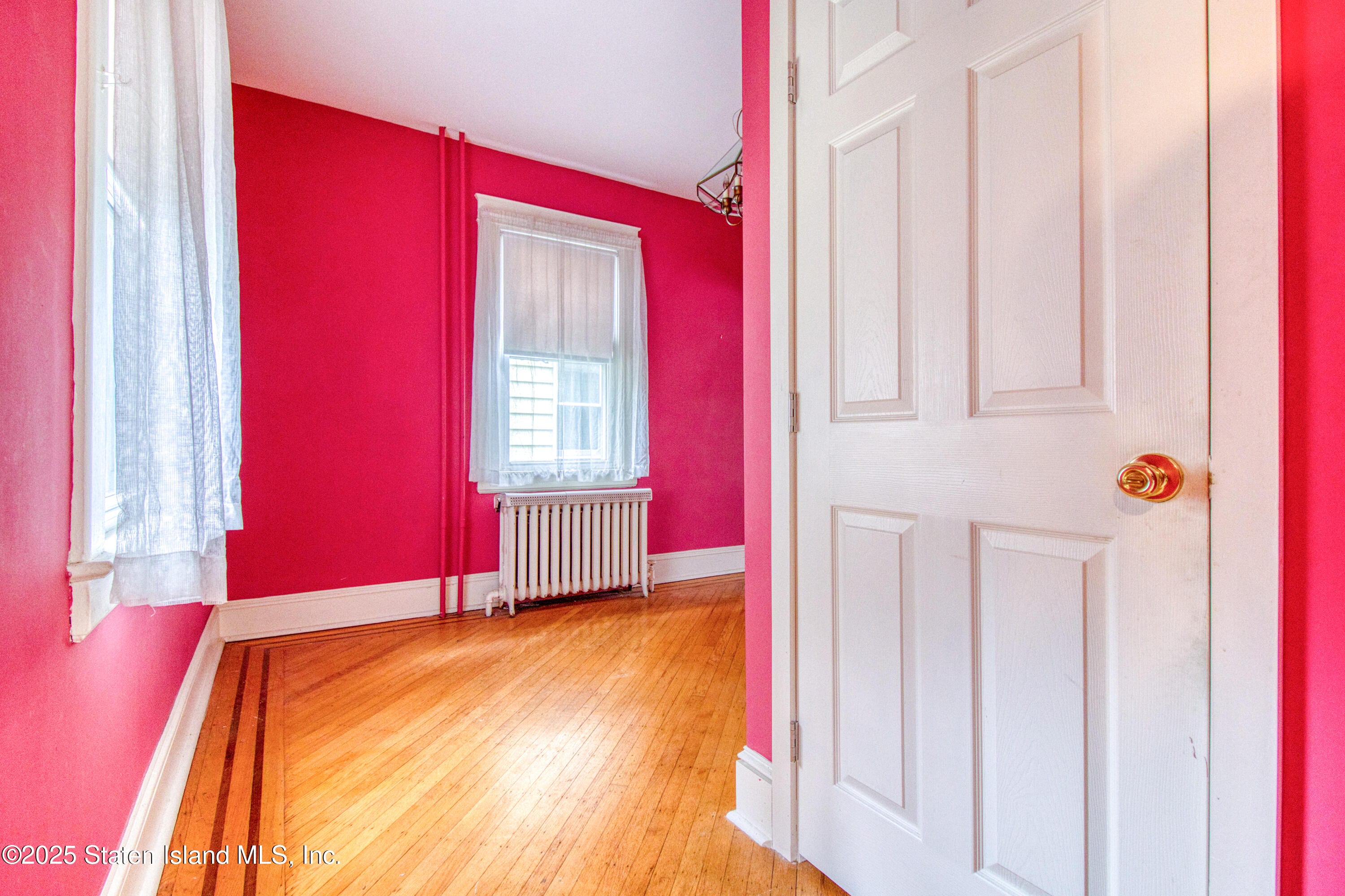 142 Margaretta Court Image 4