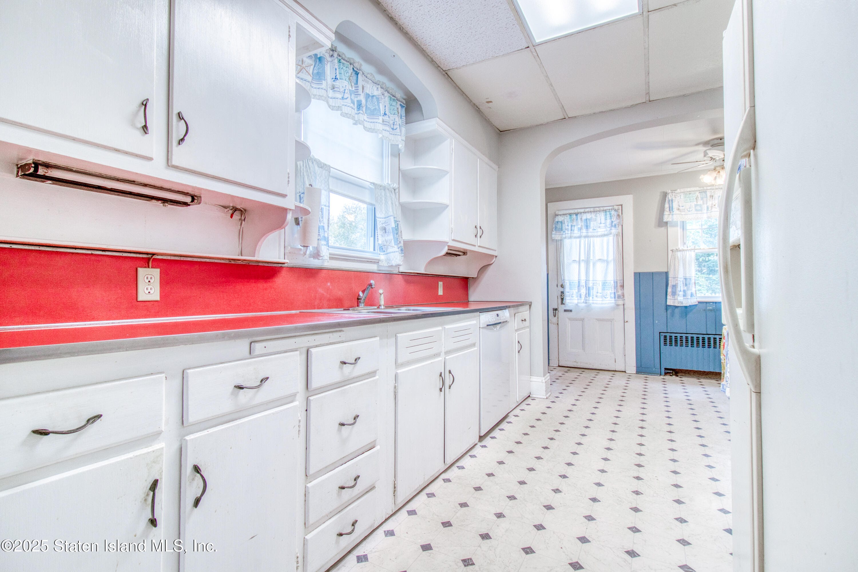 142 Margaretta Court, Staten Island, NY, 10314 image 13