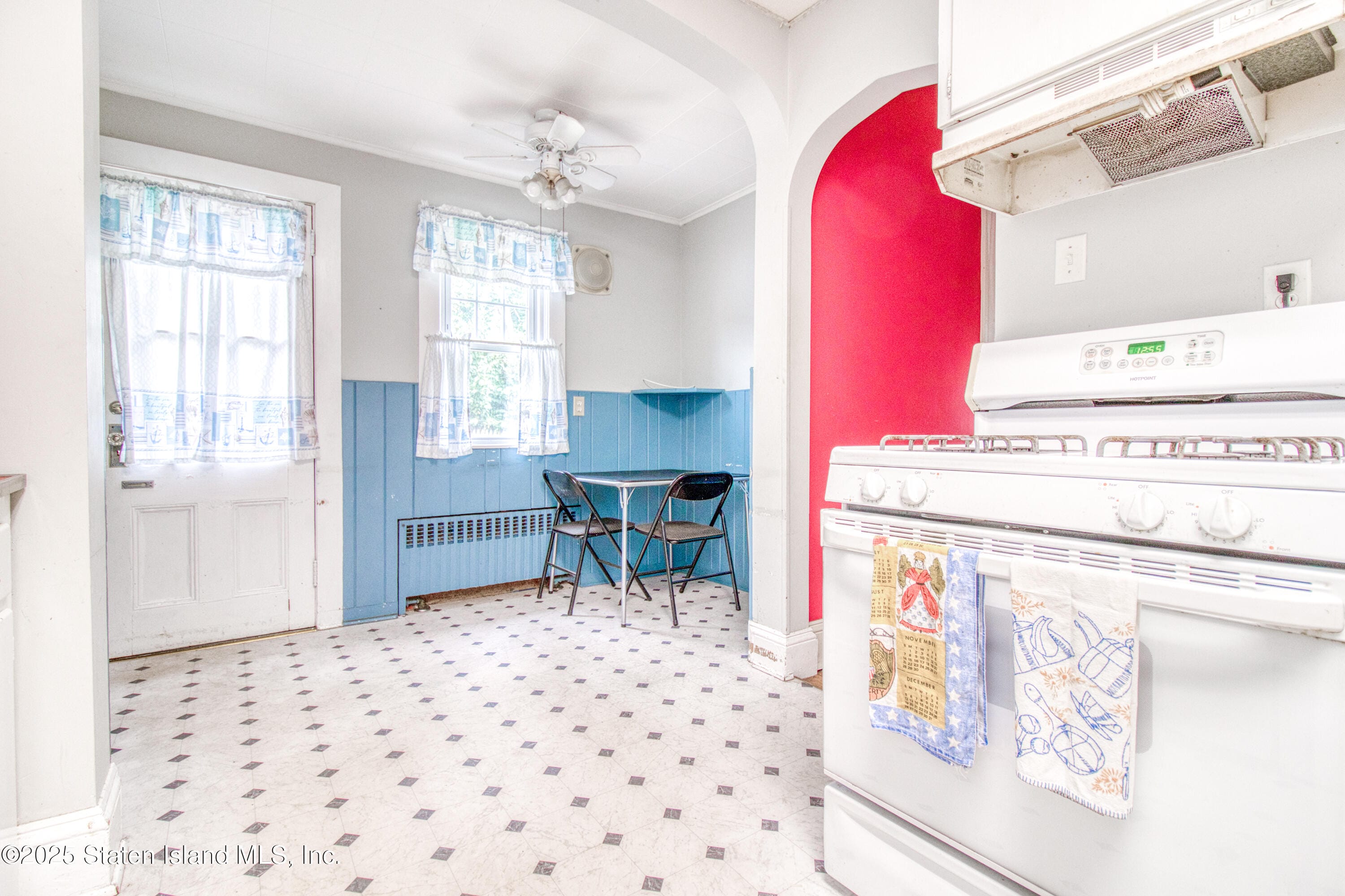 142 Margaretta Court, Staten Island, NY, 10314 image 11