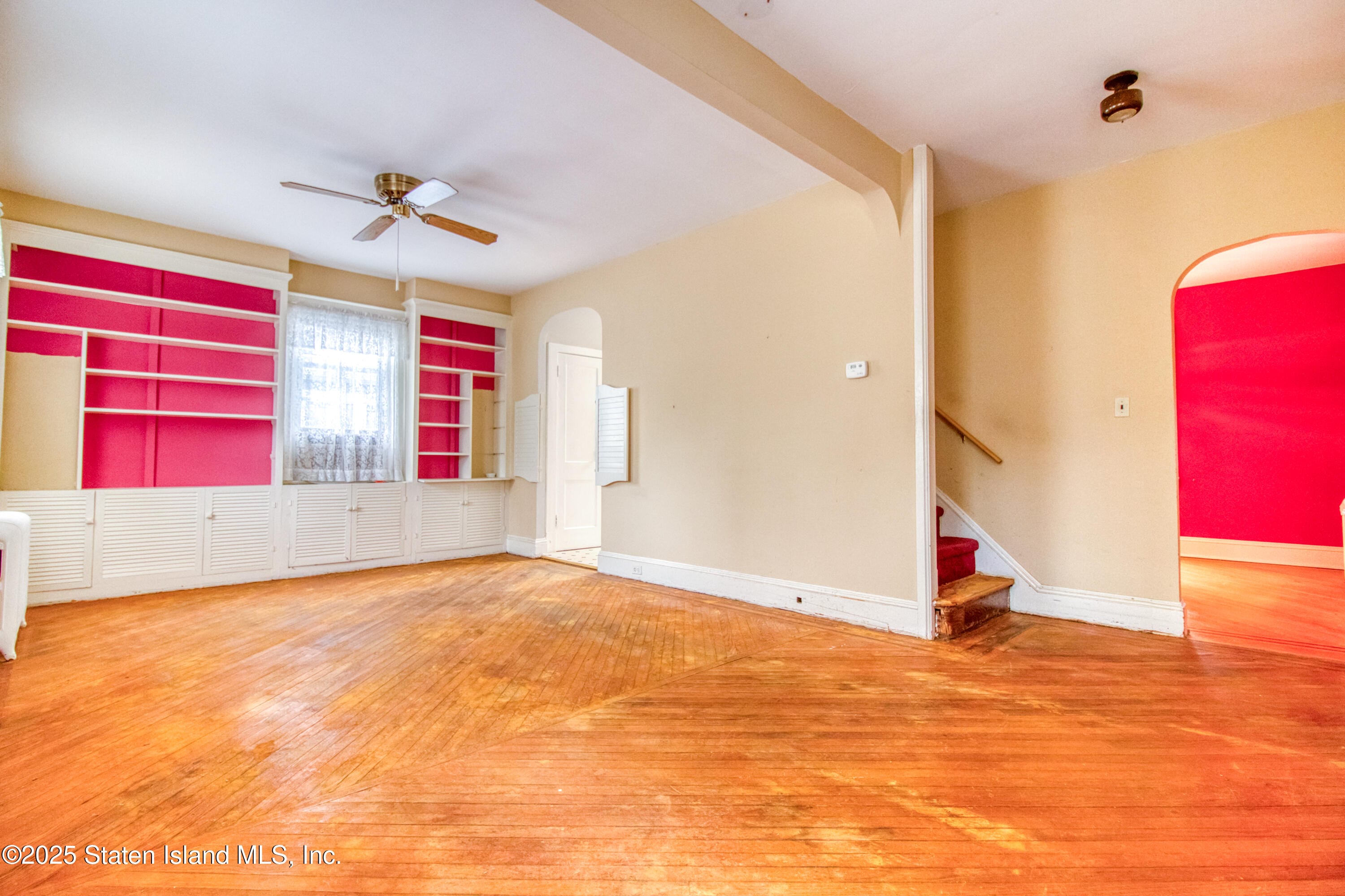 142 Margaretta Court Image 5