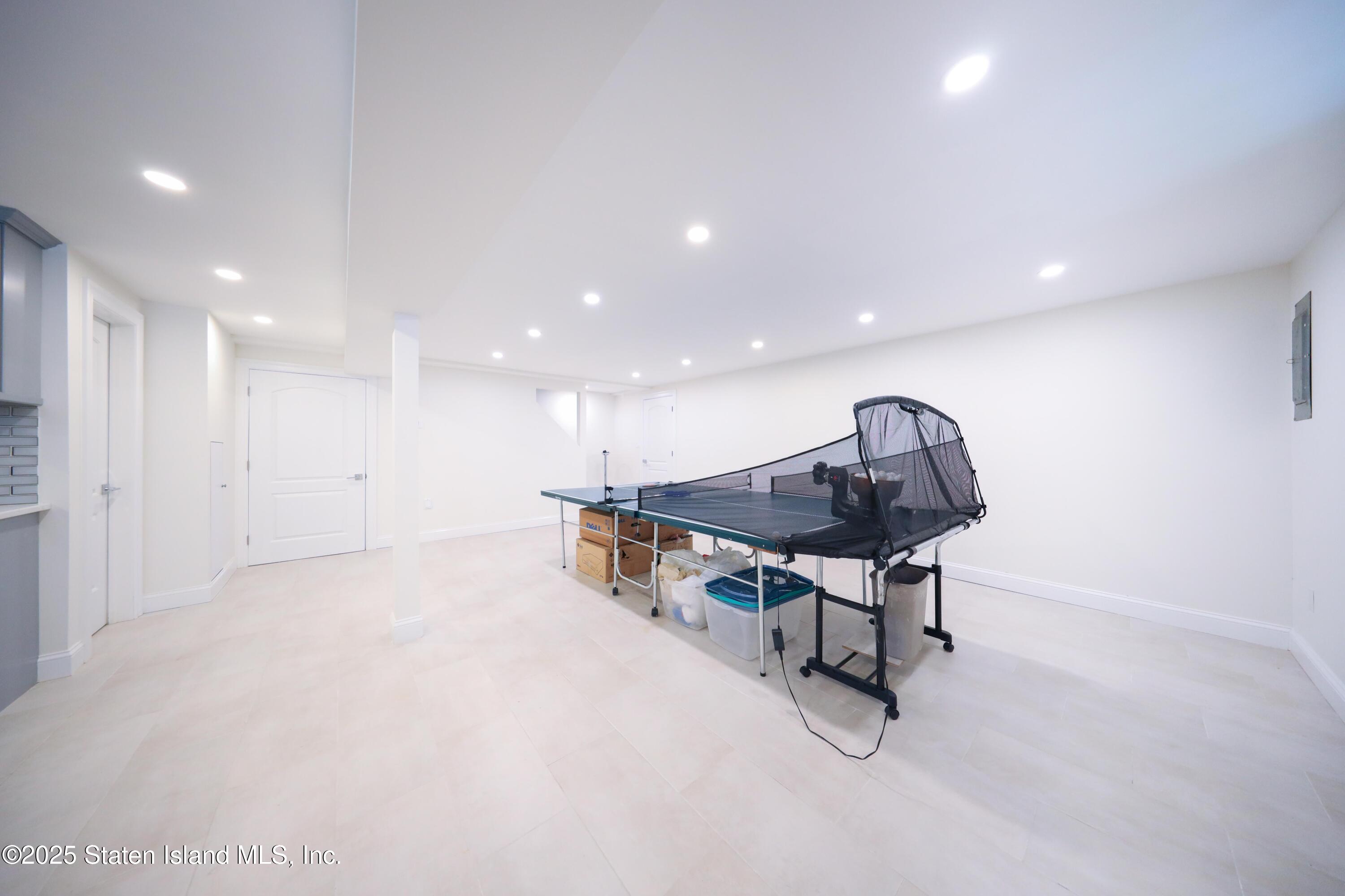 26 Hull Avenue, Staten Island, NY, 10306 image 25