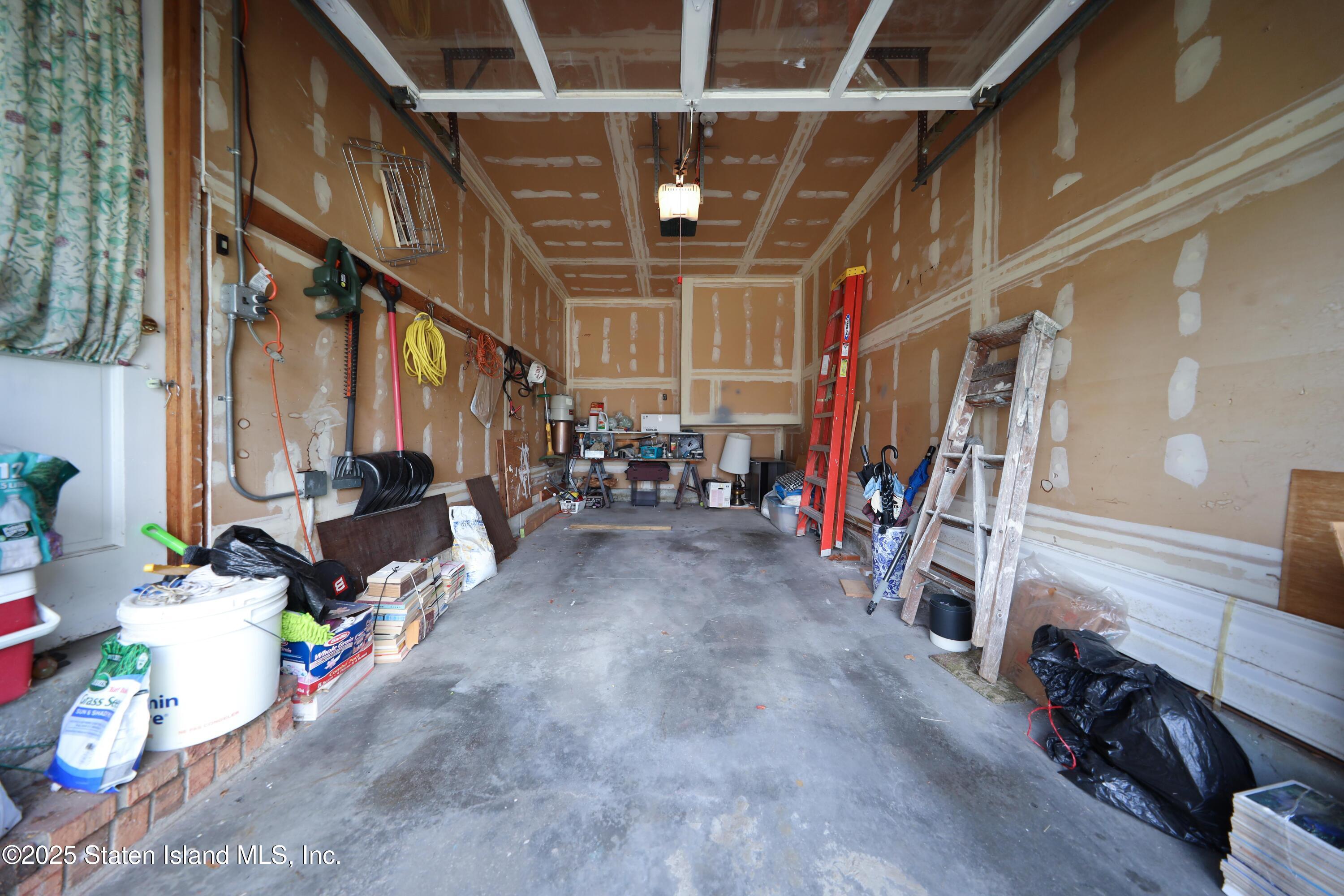 26 Hull Avenue, Staten Island, NY, 10306 image 36