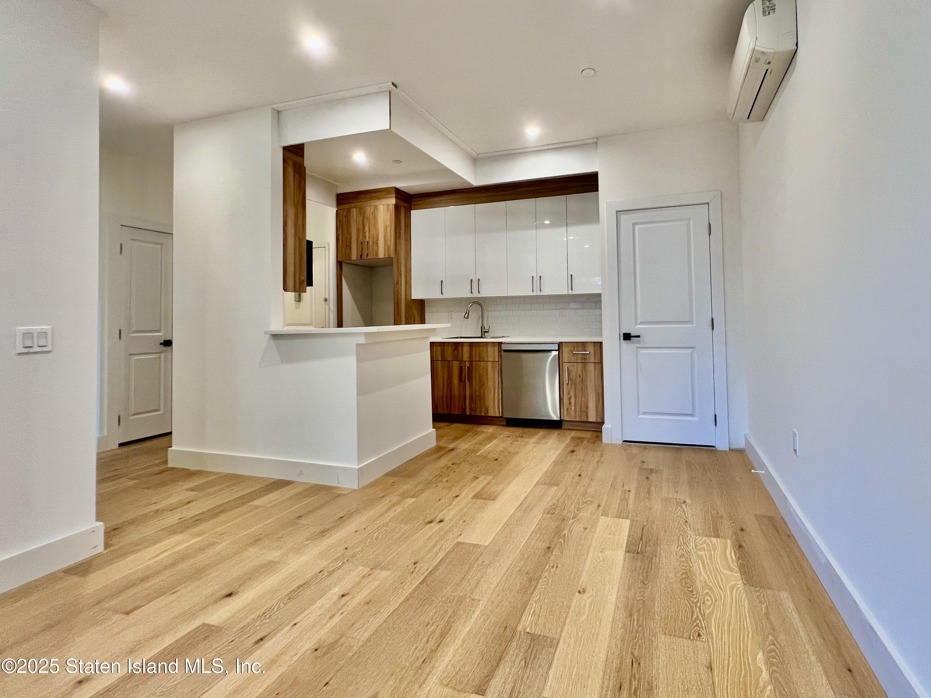 3865 Amboy Road 3d, Staten Island, NY, 10308 image 9