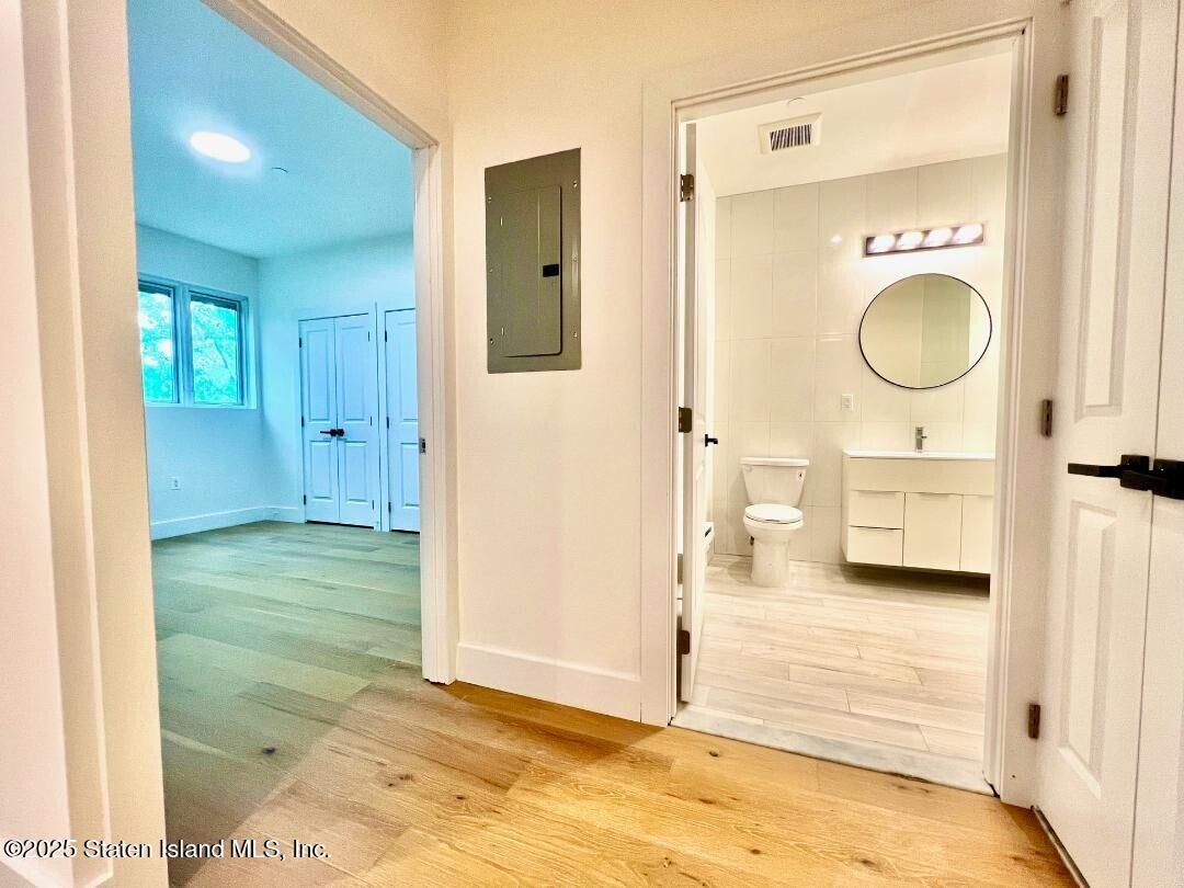 3865 Amboy Road 3f Image 2