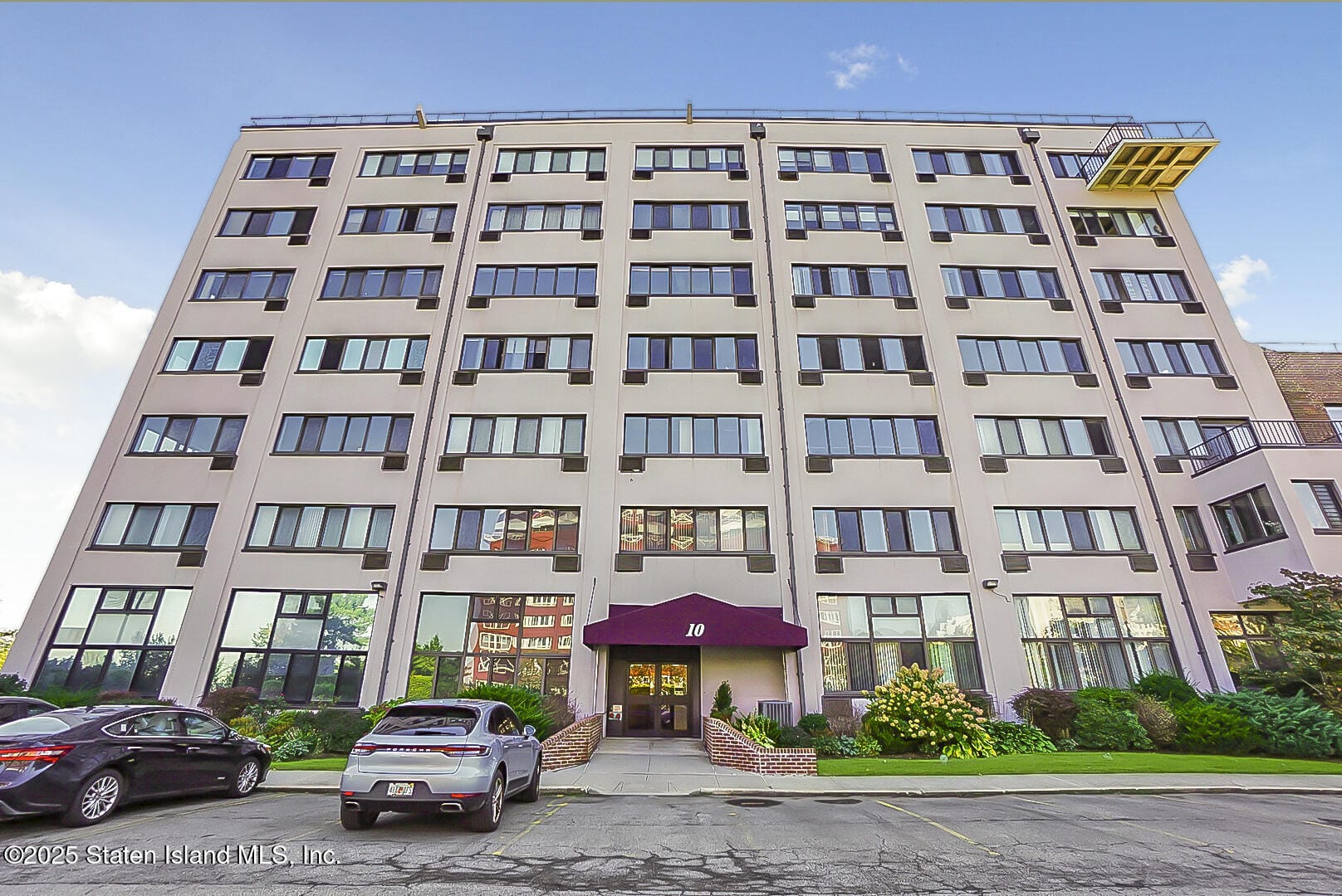 10 Bay Street Landing 5-A Image 1