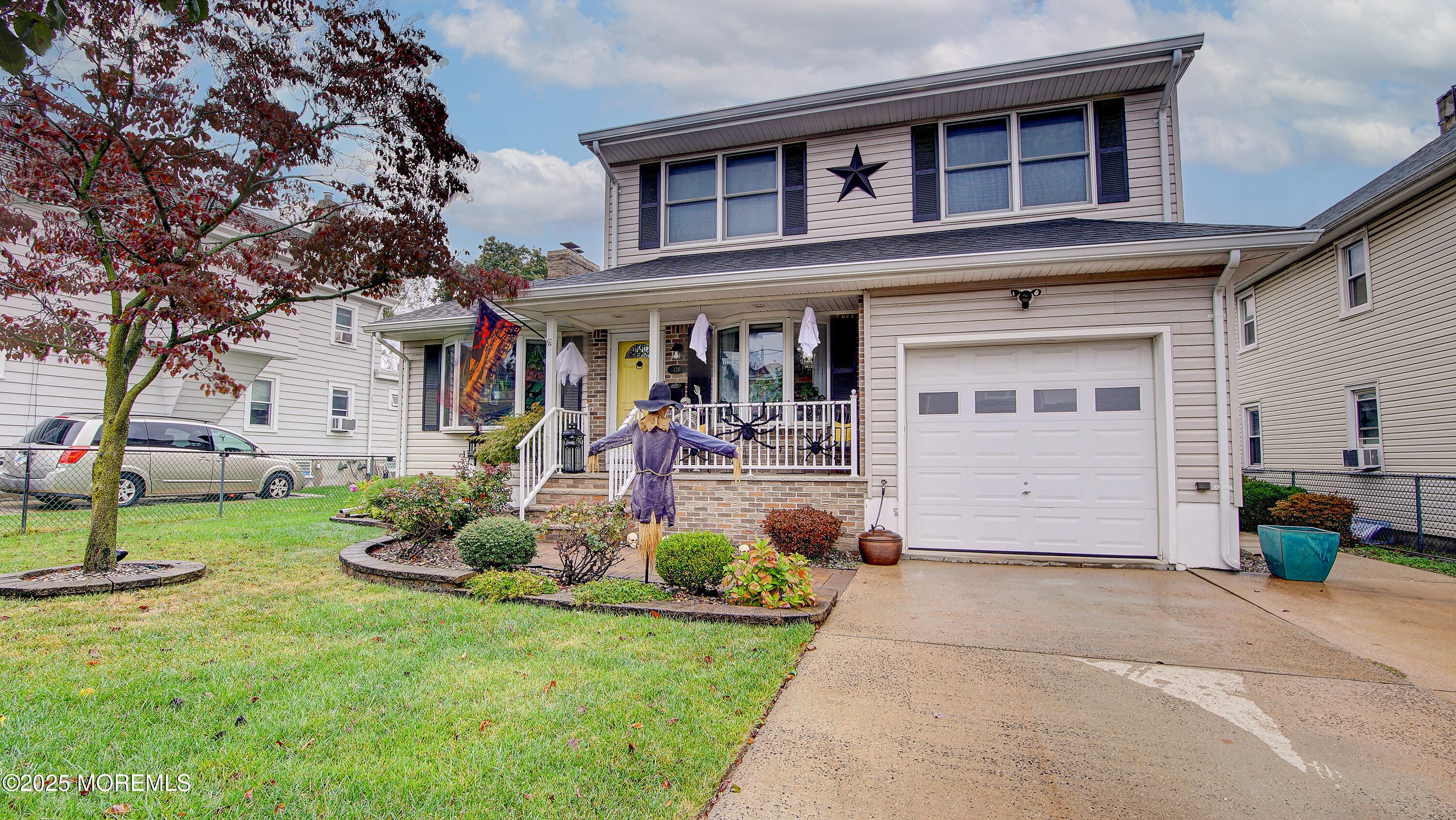 326 David Street Image 1