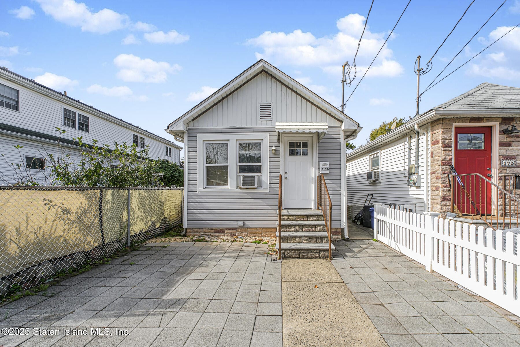 1170 Mason Avenue Image 3