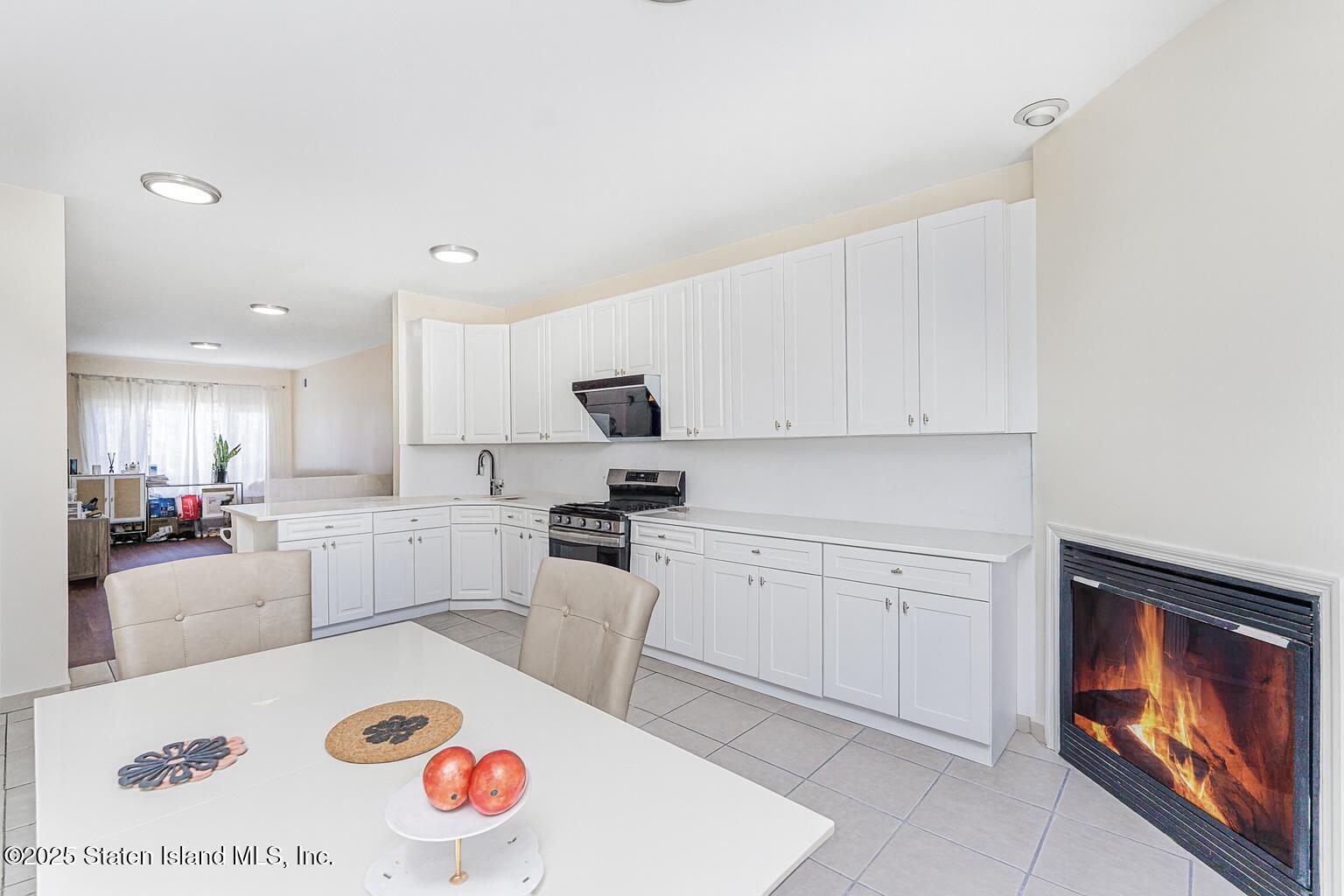 407 Riga Street, Staten Island, NY, 10306 image 9