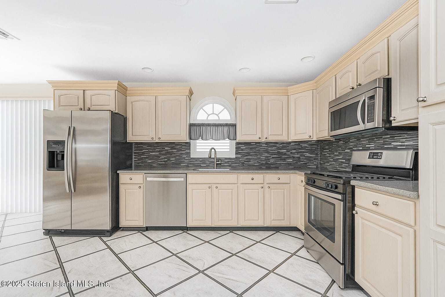 440 Harold Avenue, Staten Island, NY, 10312 image 36