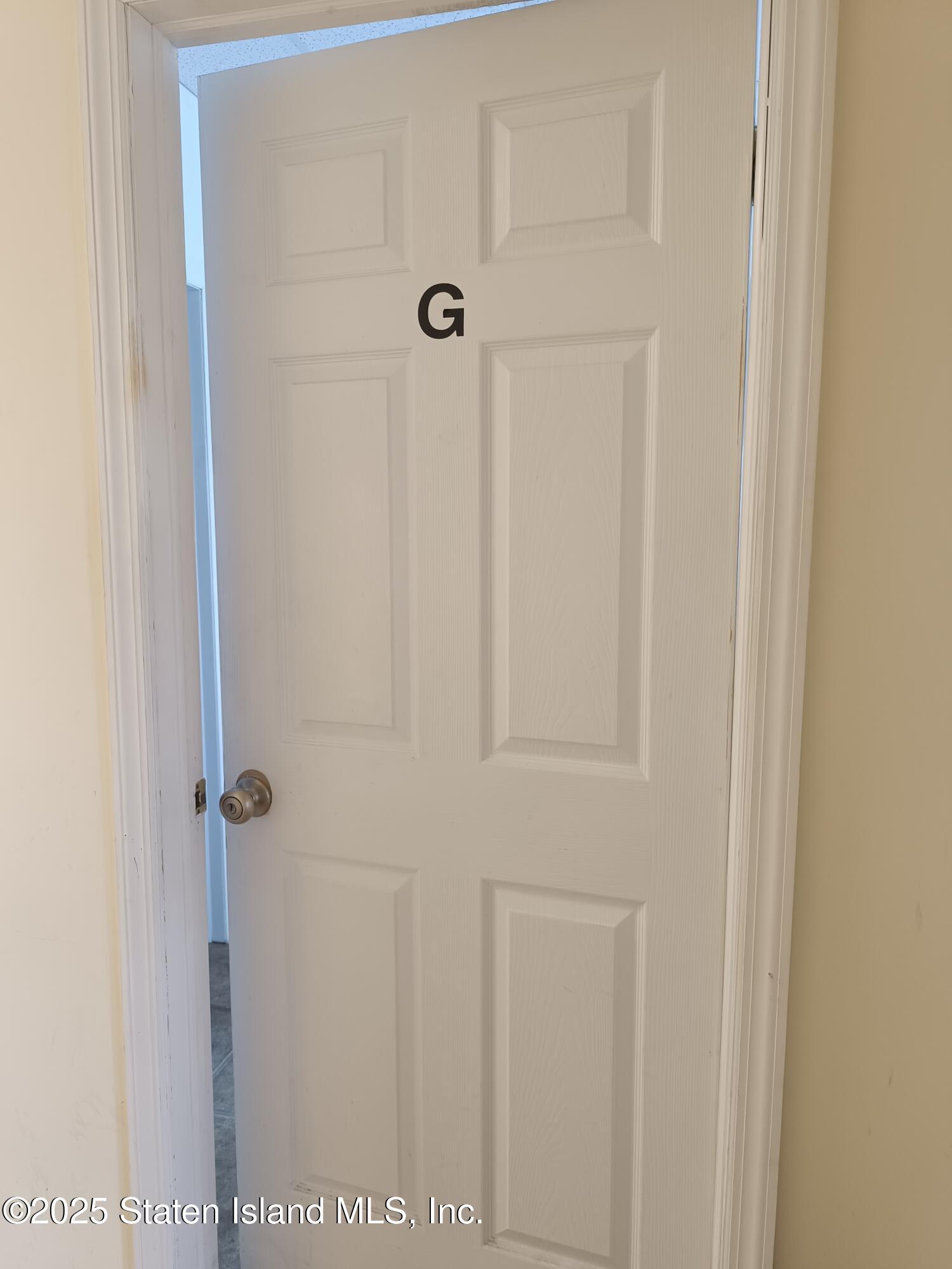 1864 Clove Road, Staten Island, NY, 10304 image 9