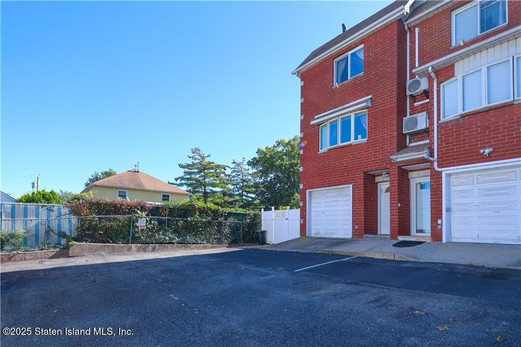 31 Giordan Court, Staten Island, NY, 10303 image 27