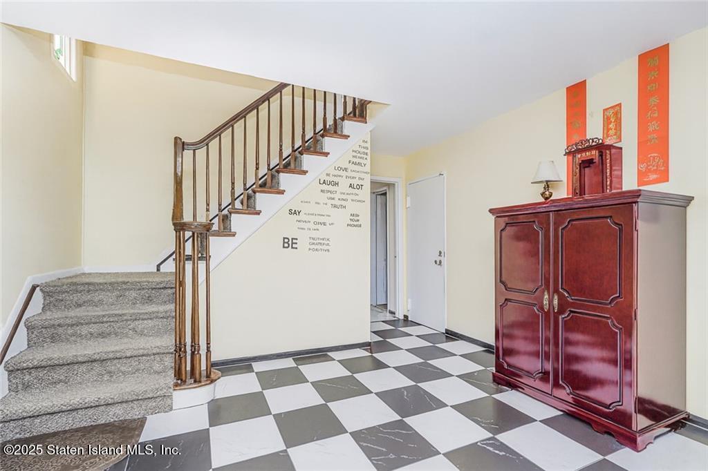 70 Figurea Avenue Image 4