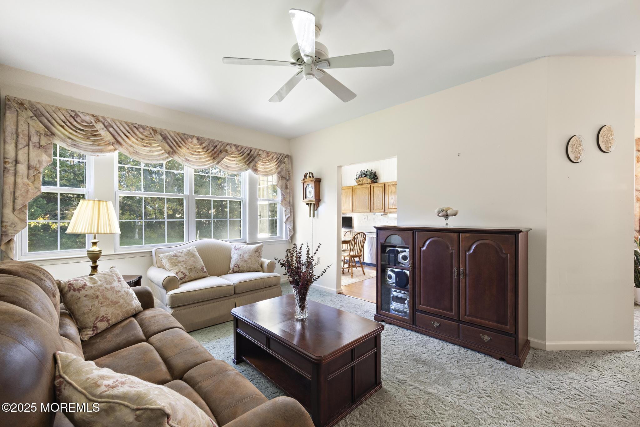 3 Lakeland Drive Image 5