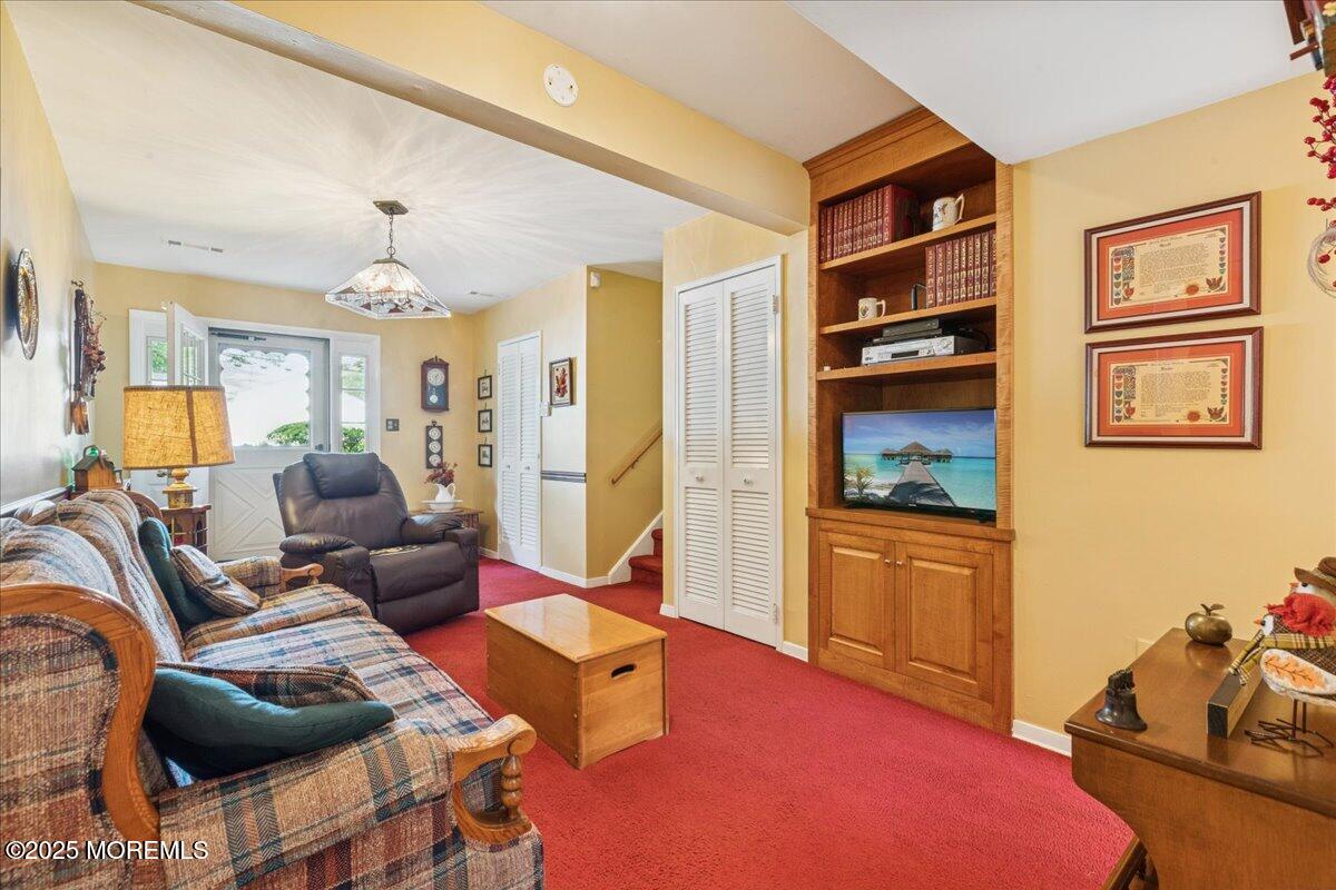 2 Chalmers Road, East Brunswick, NJ, 08816 image 25