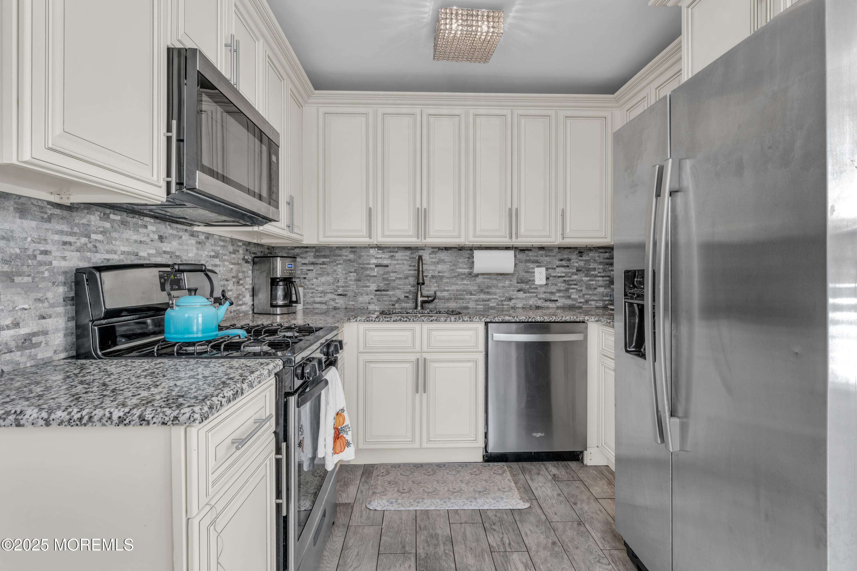 65 Charles Drive Image 5