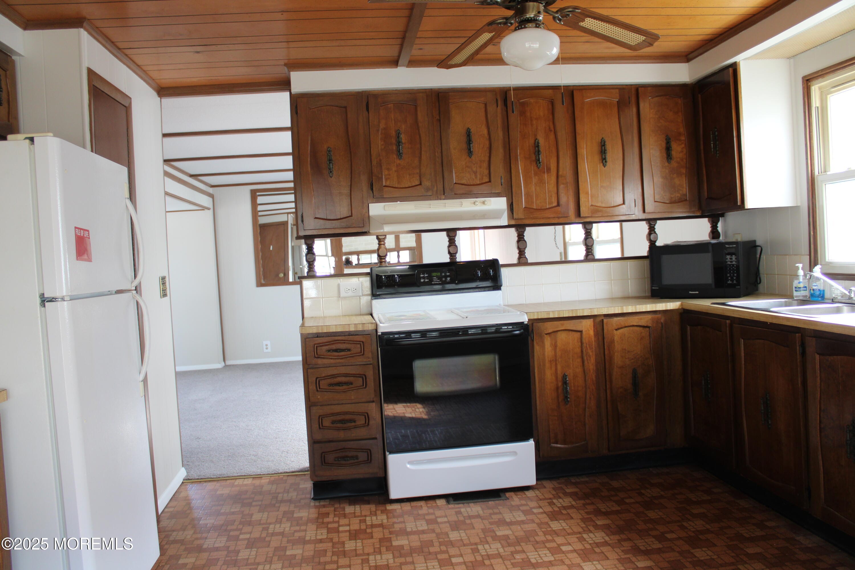 1 Partridge Place, Whiting, NJ, 08759 image 9