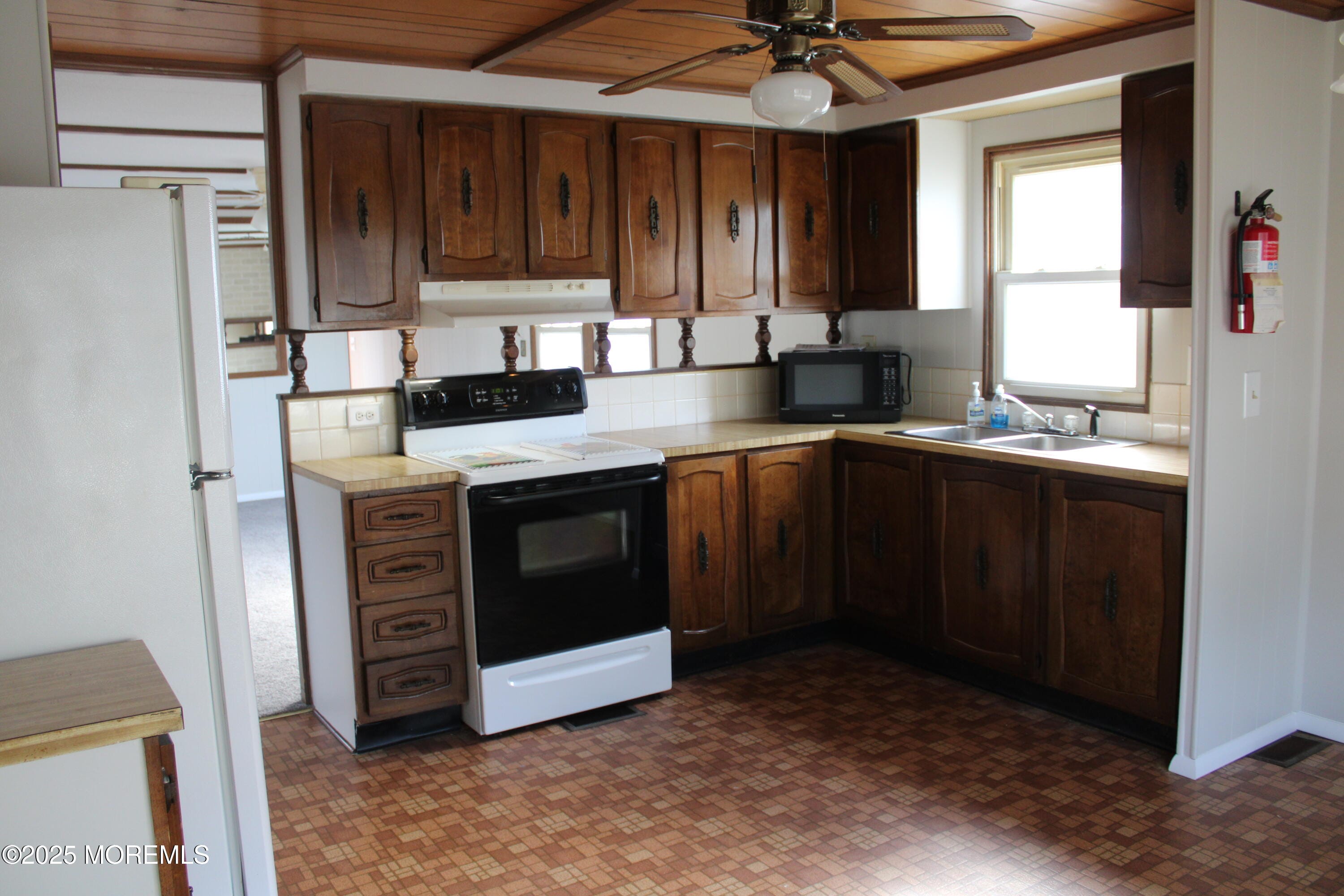 1 Partridge Place, Whiting, NJ, 08759 image 20