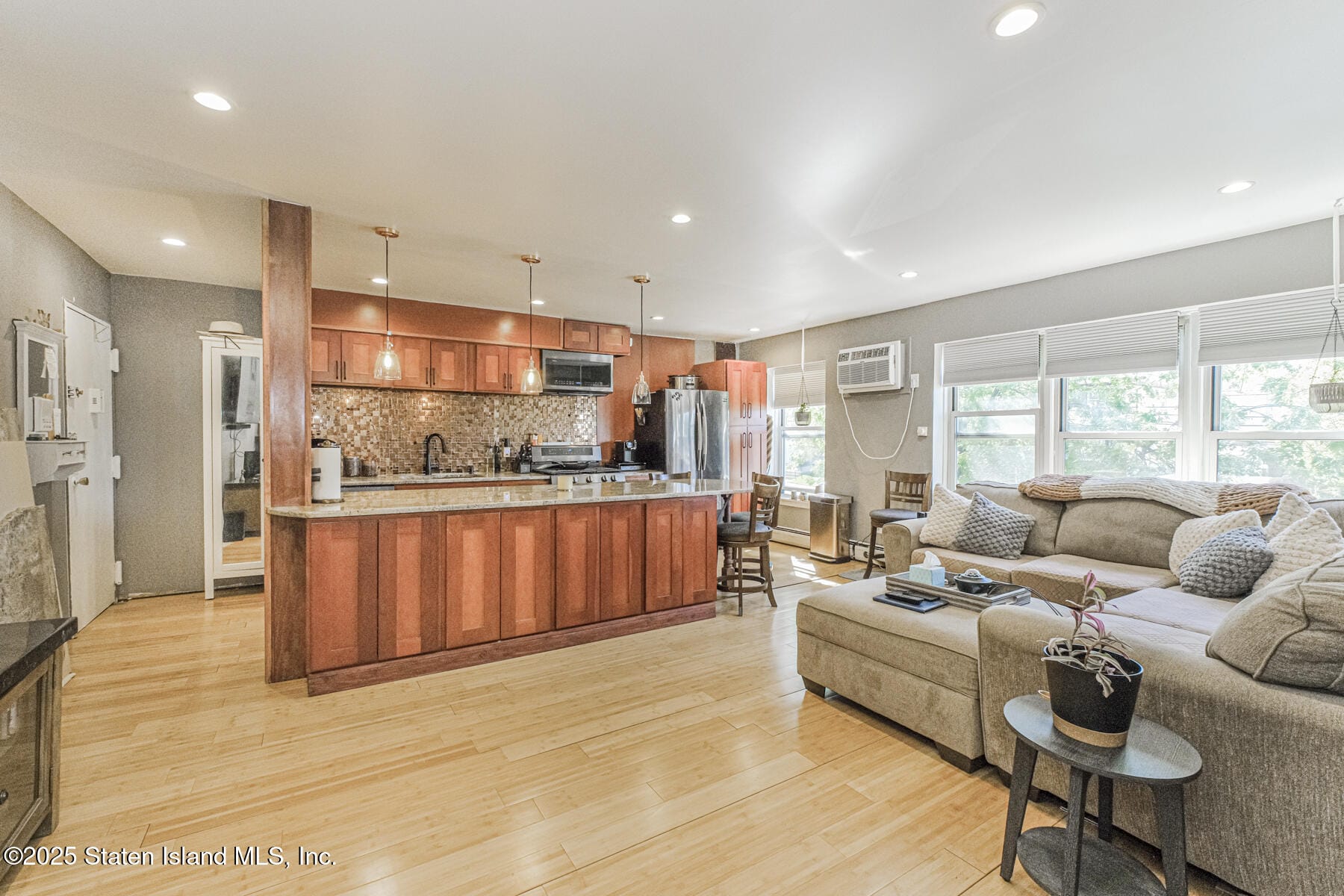 485 Armstrong Avenue D3, Staten Island, NY, 10308 image 8